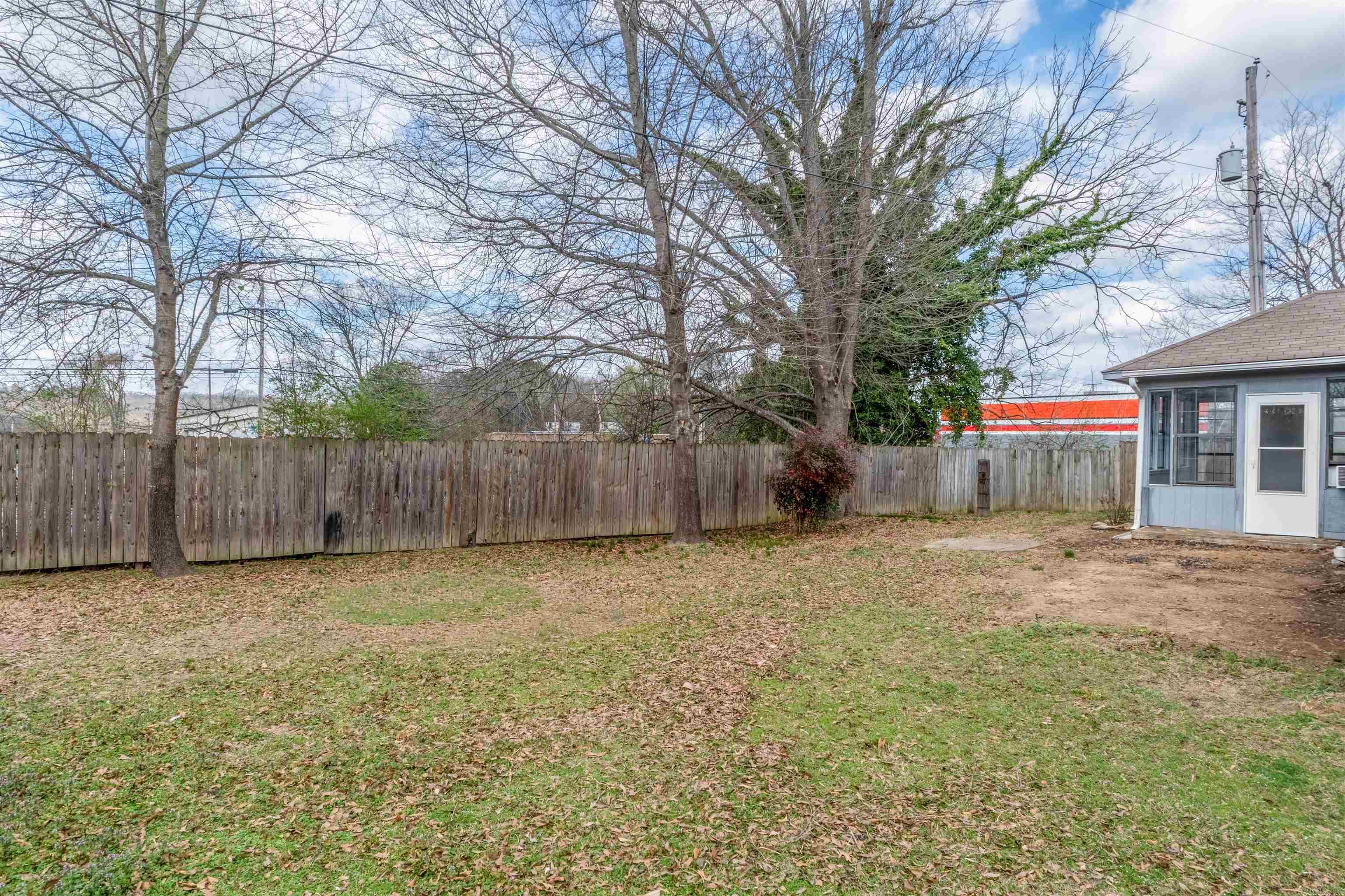 MAGNOLIA POINT - Residential