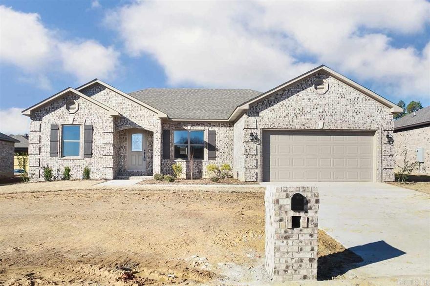 Under Contract Before Listed. Immaculate home and had extra ammenities to include a screened in patio.