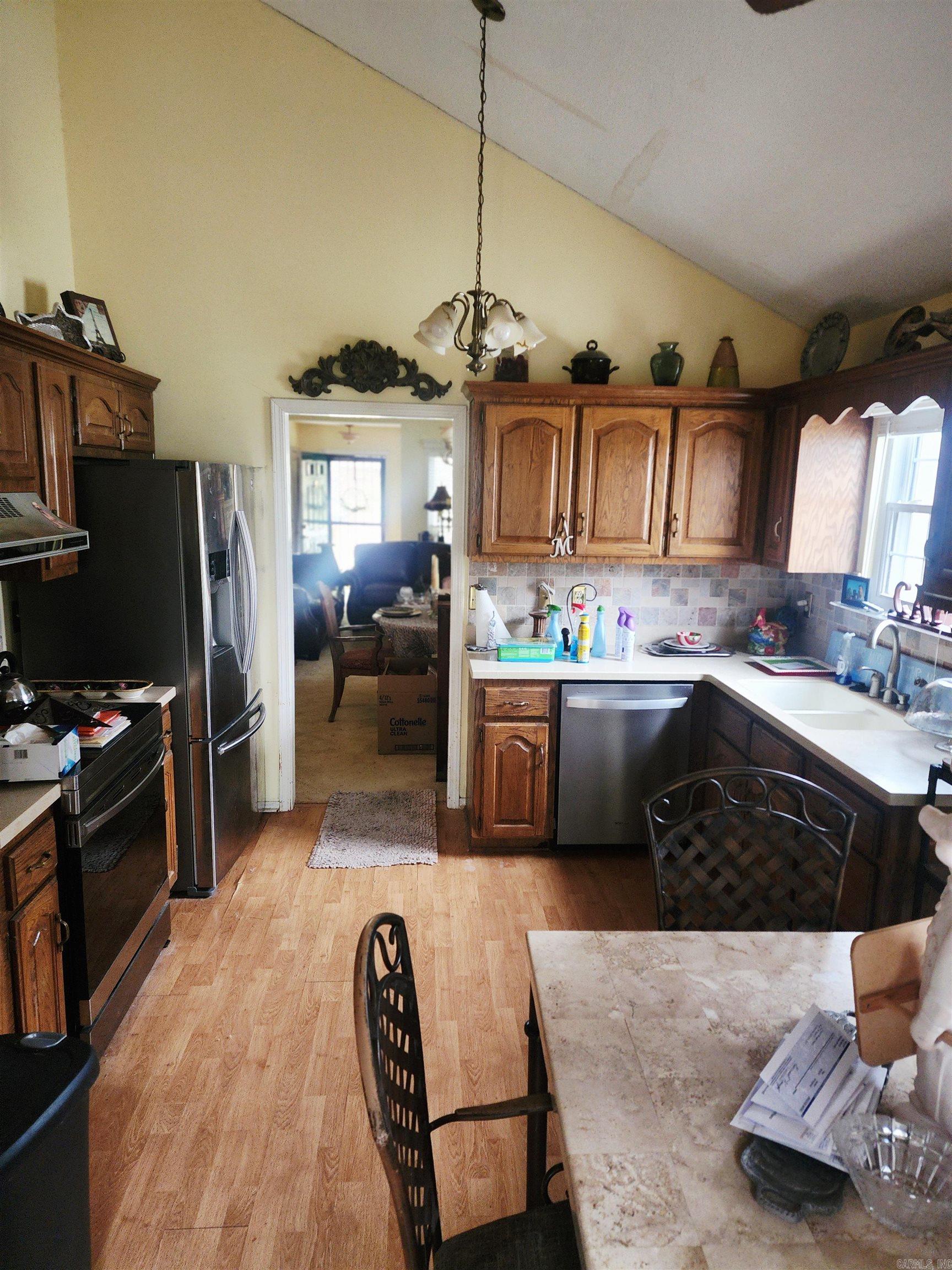 WOODLAND HILLS  # 2 - Residential