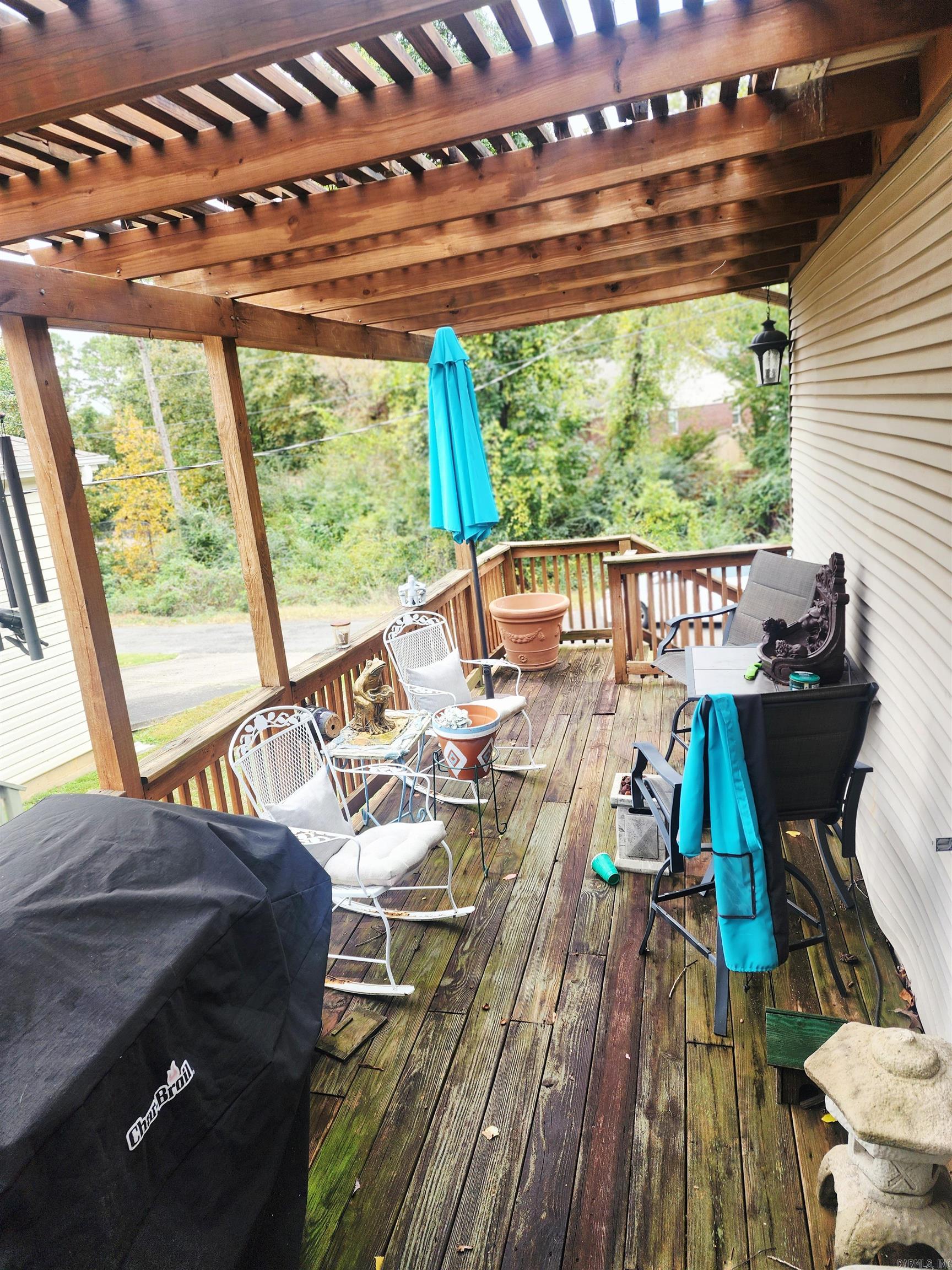 WOODLAND HILLS  # 2 - Residential