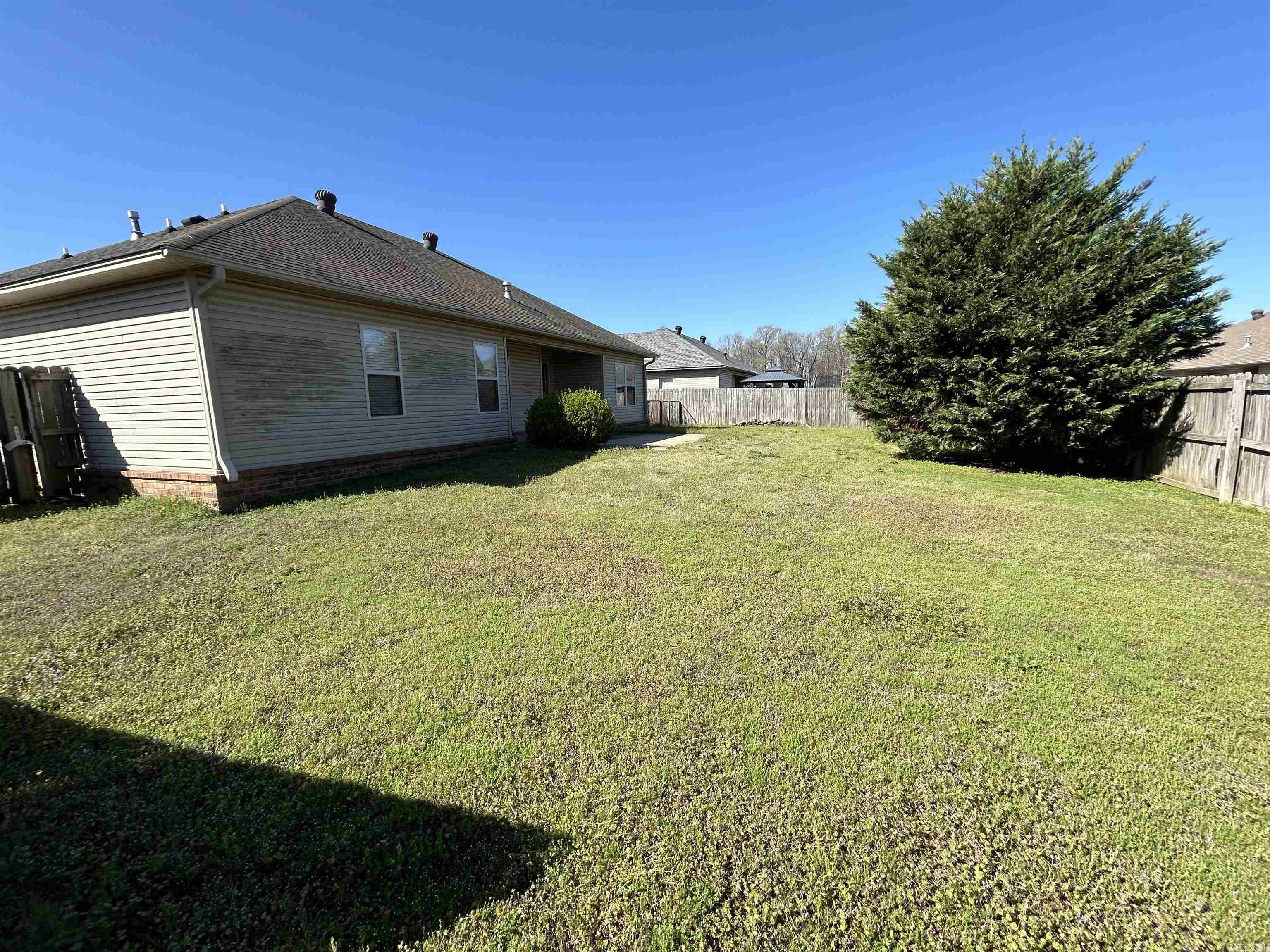 Silver Streak - Residential