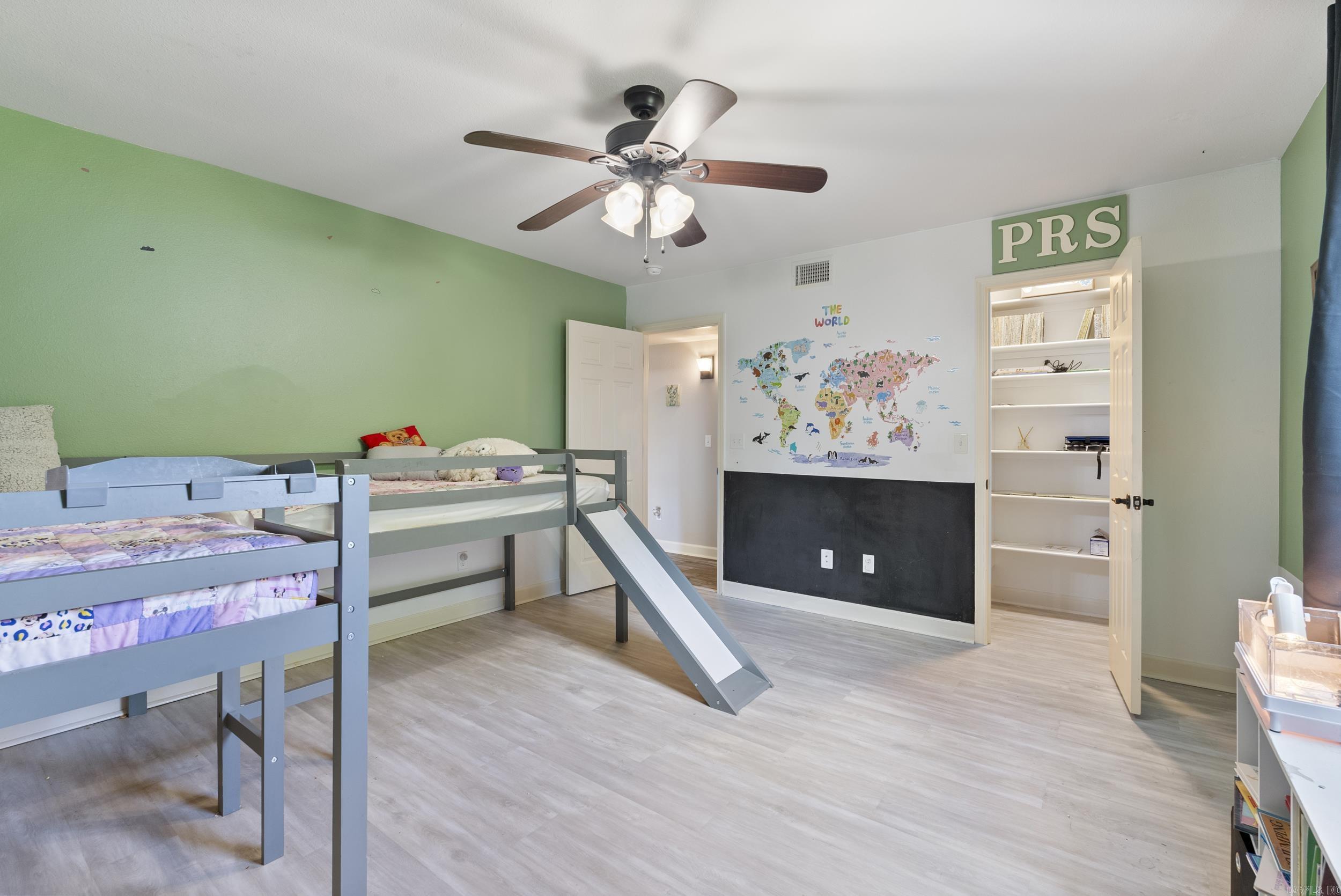 HONOR'S PLACE - Residential