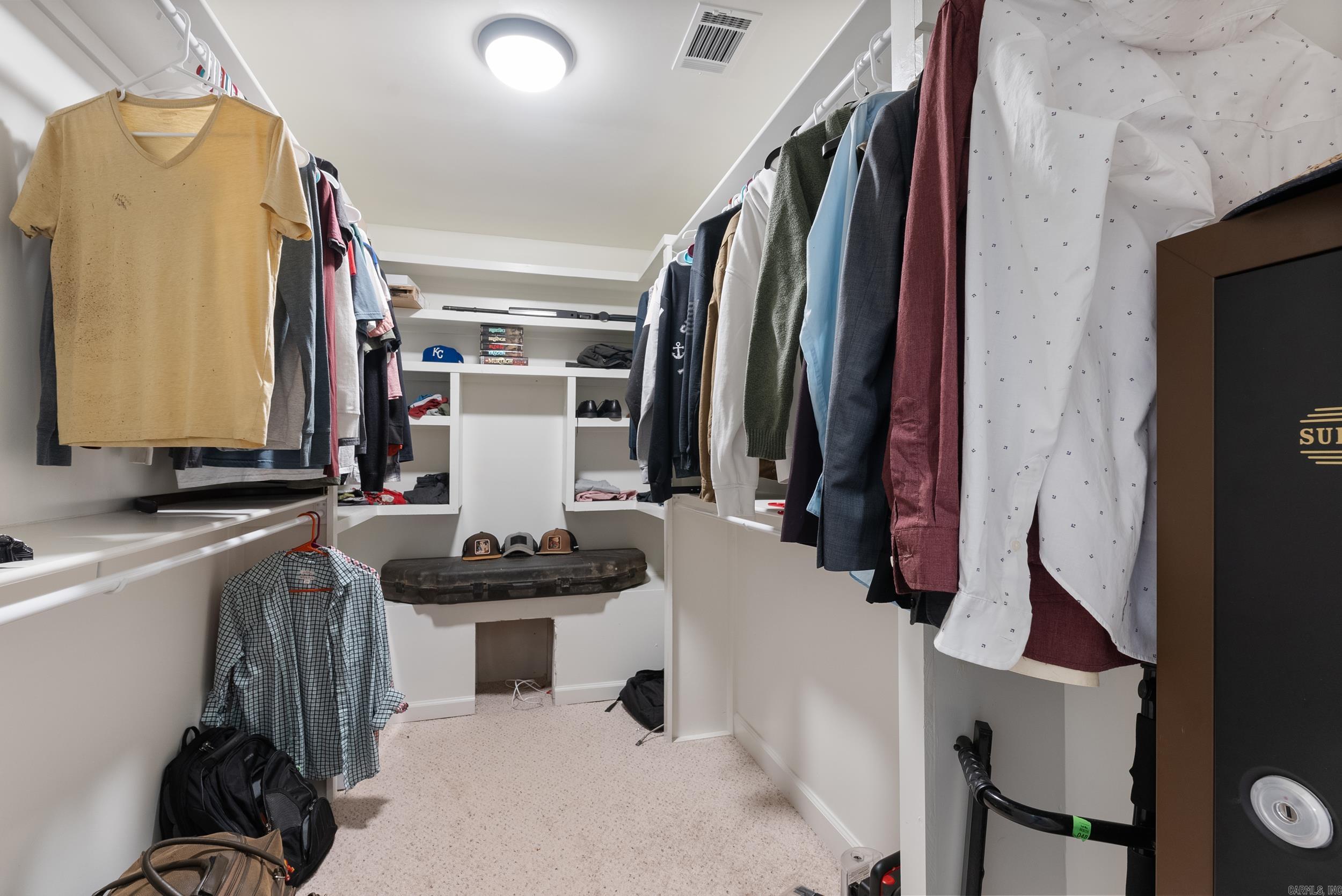 HONOR'S PLACE - Residential