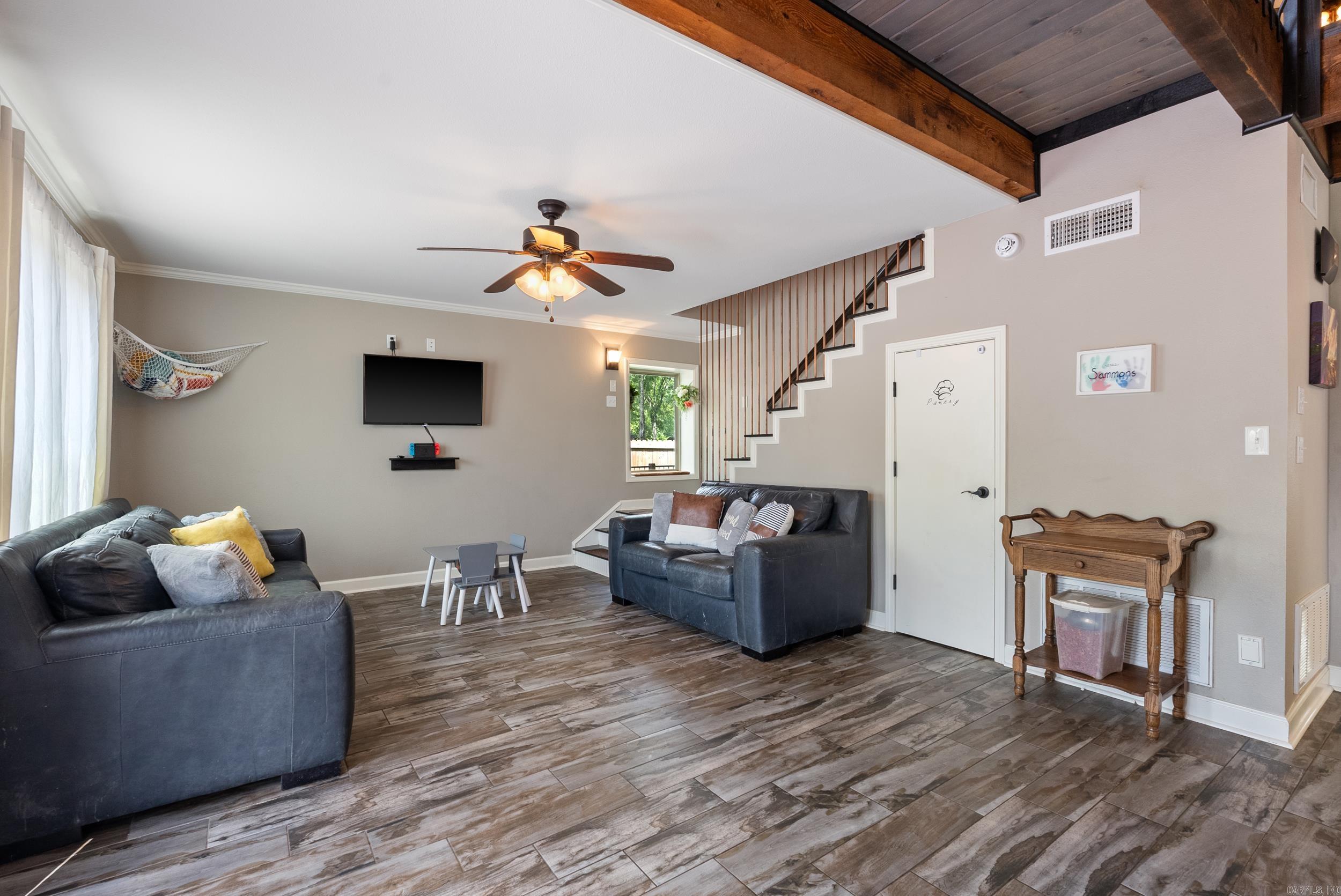 HONOR'S PLACE - Residential