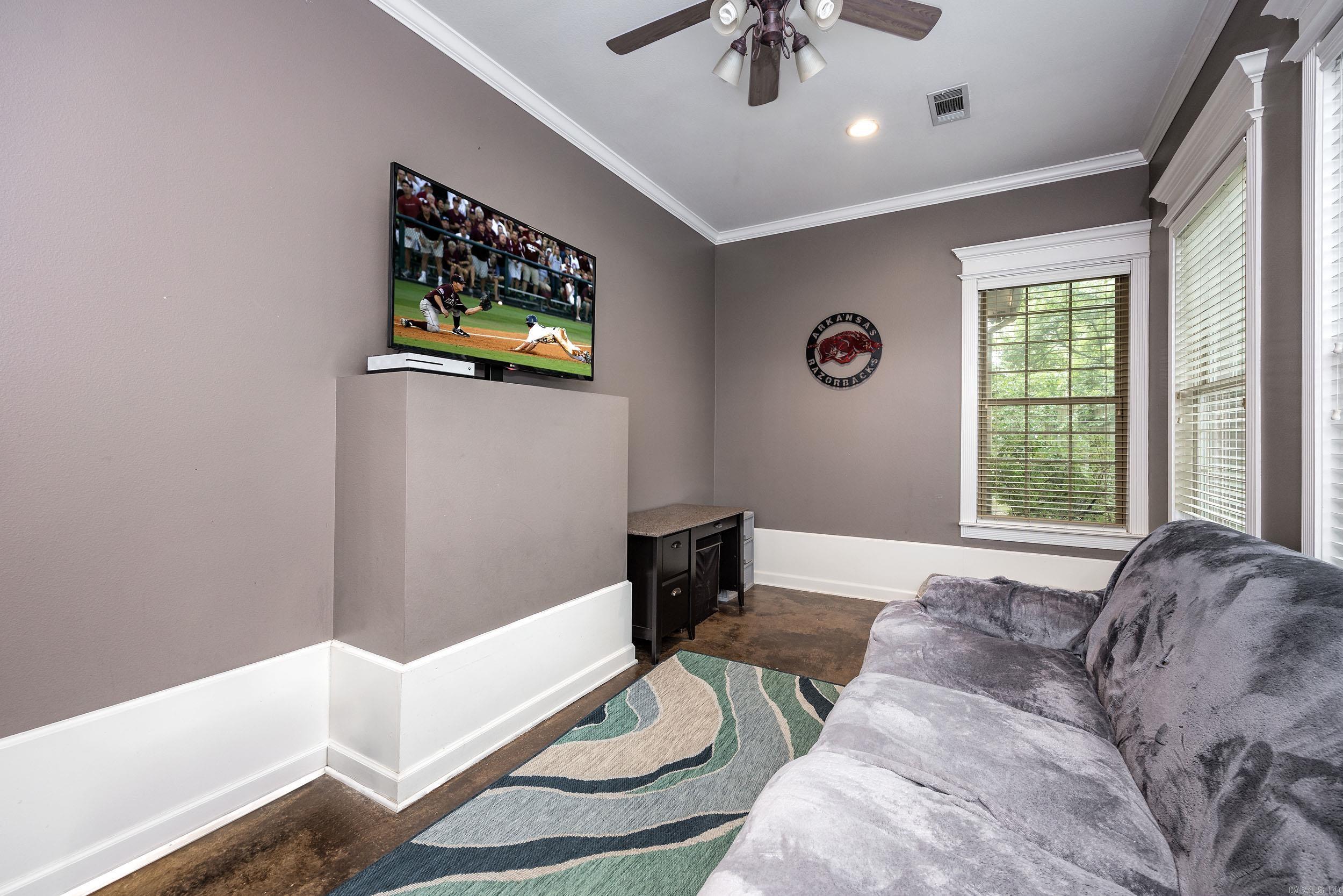 HURRICANE LAKE EST - Residential