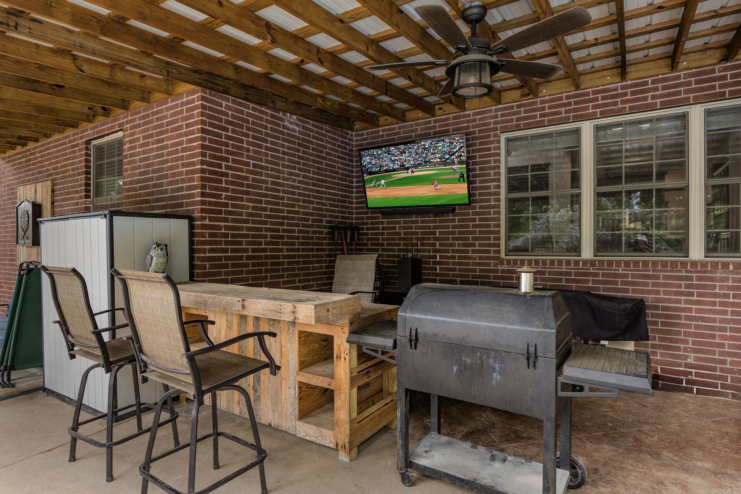 HURRICANE LAKE EST - Residential