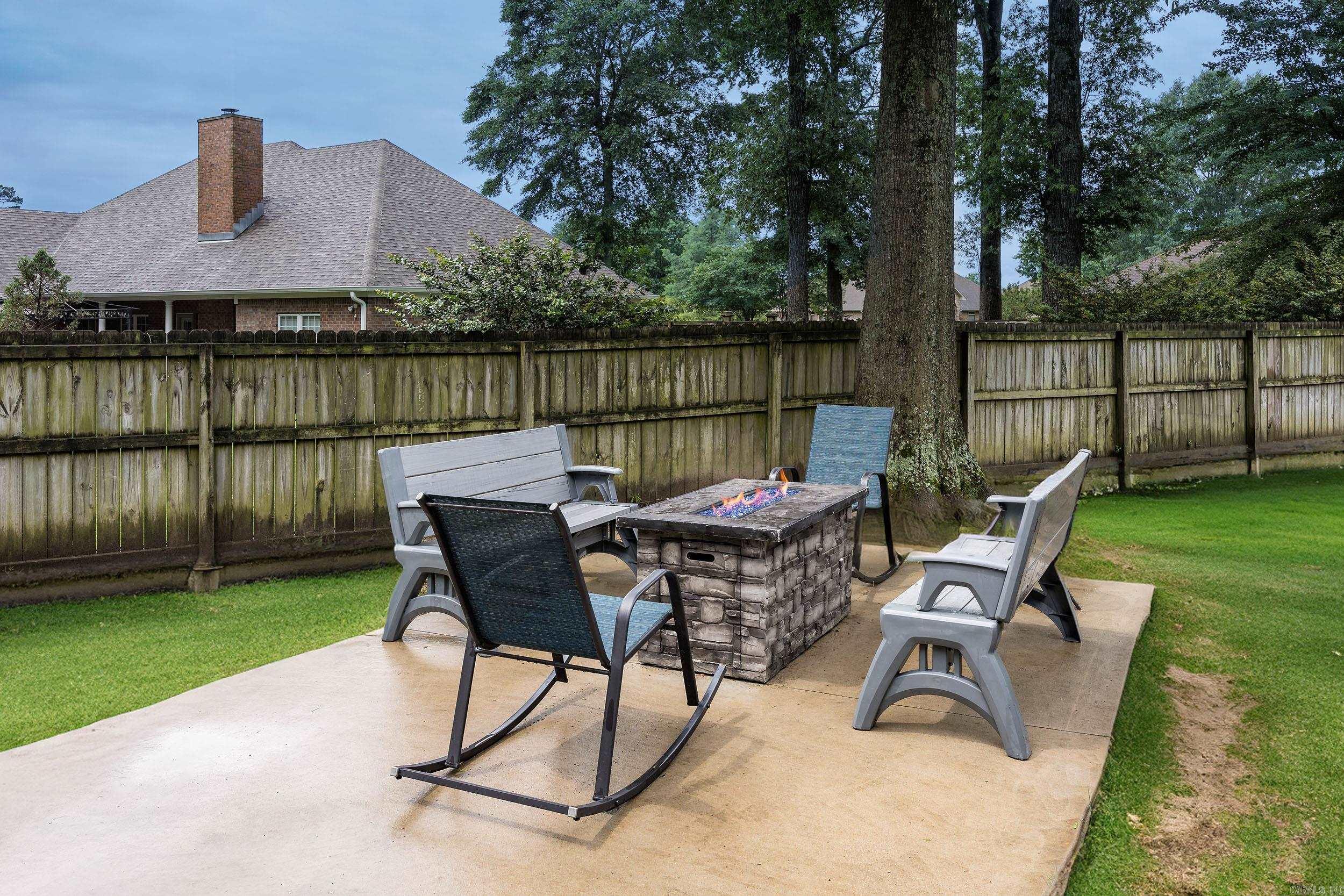 HURRICANE LAKE EST - Residential