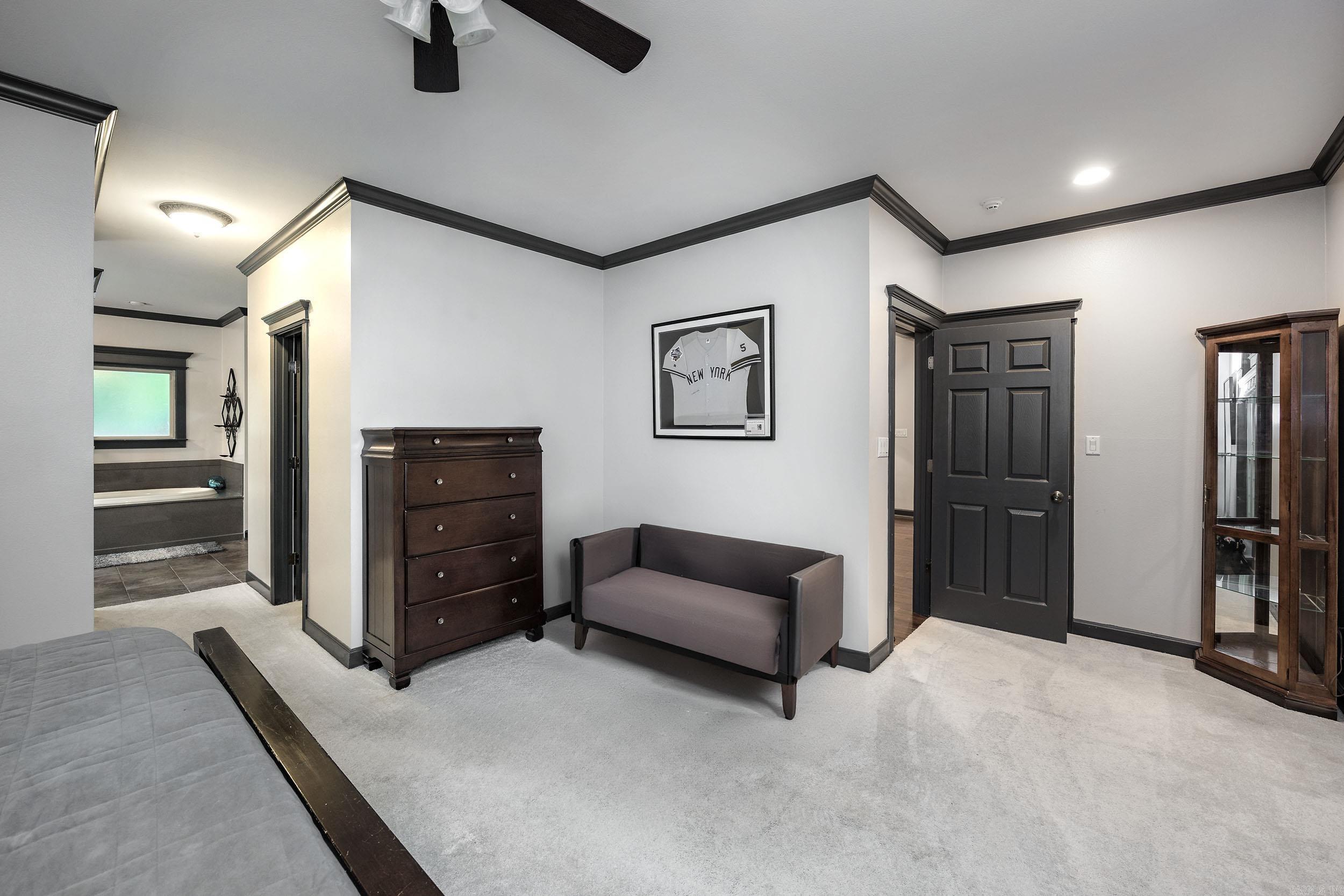 HURRICANE LAKE EST - Residential