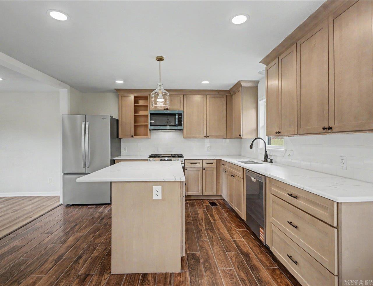 REEDWOOD - Residential