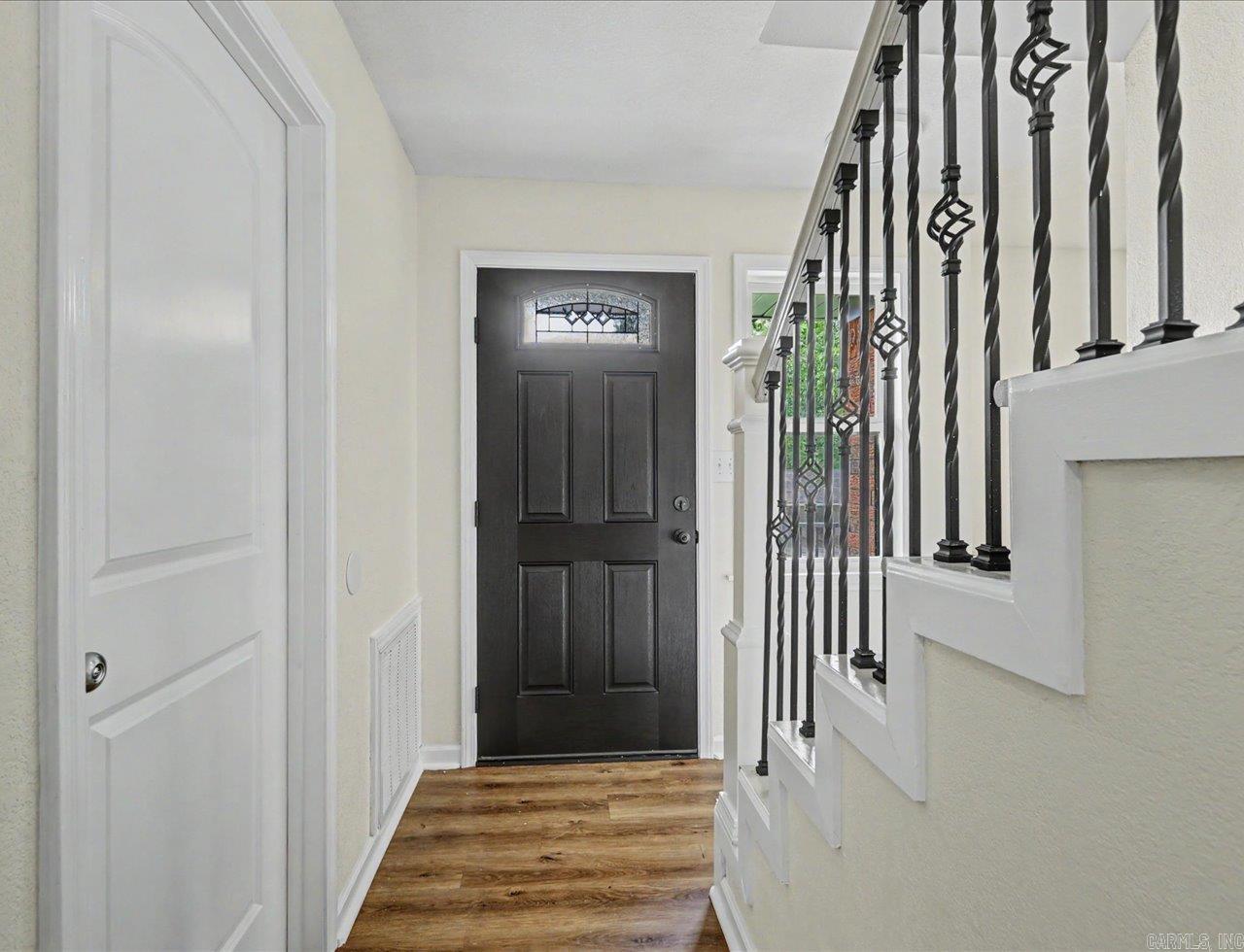 REEDWOOD - Residential