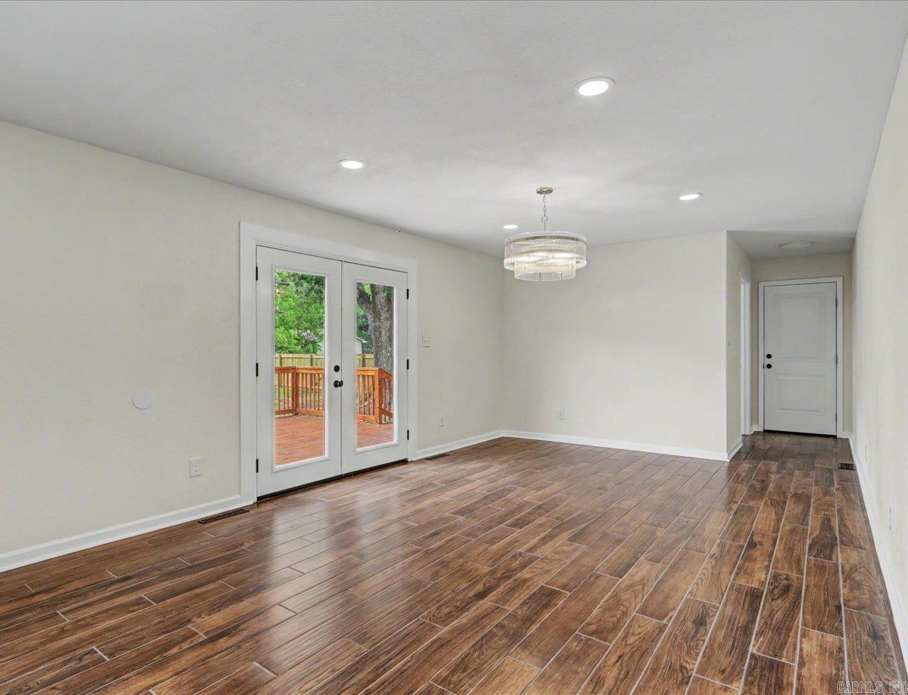 REEDWOOD - Residential
