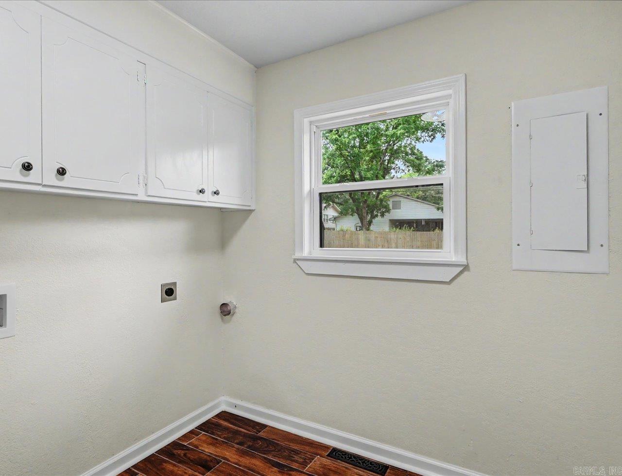 REEDWOOD - Residential