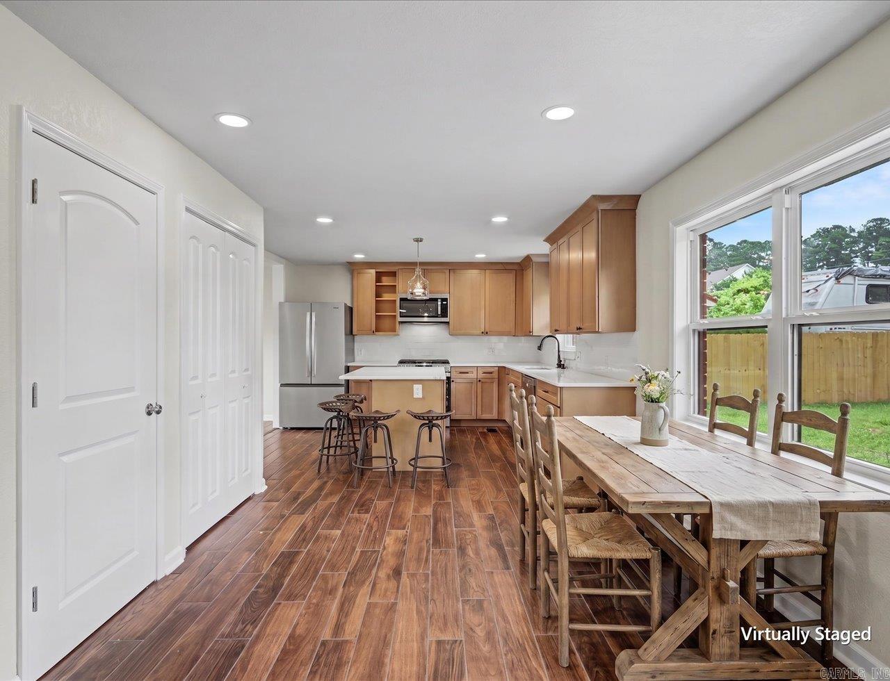 REEDWOOD - Residential