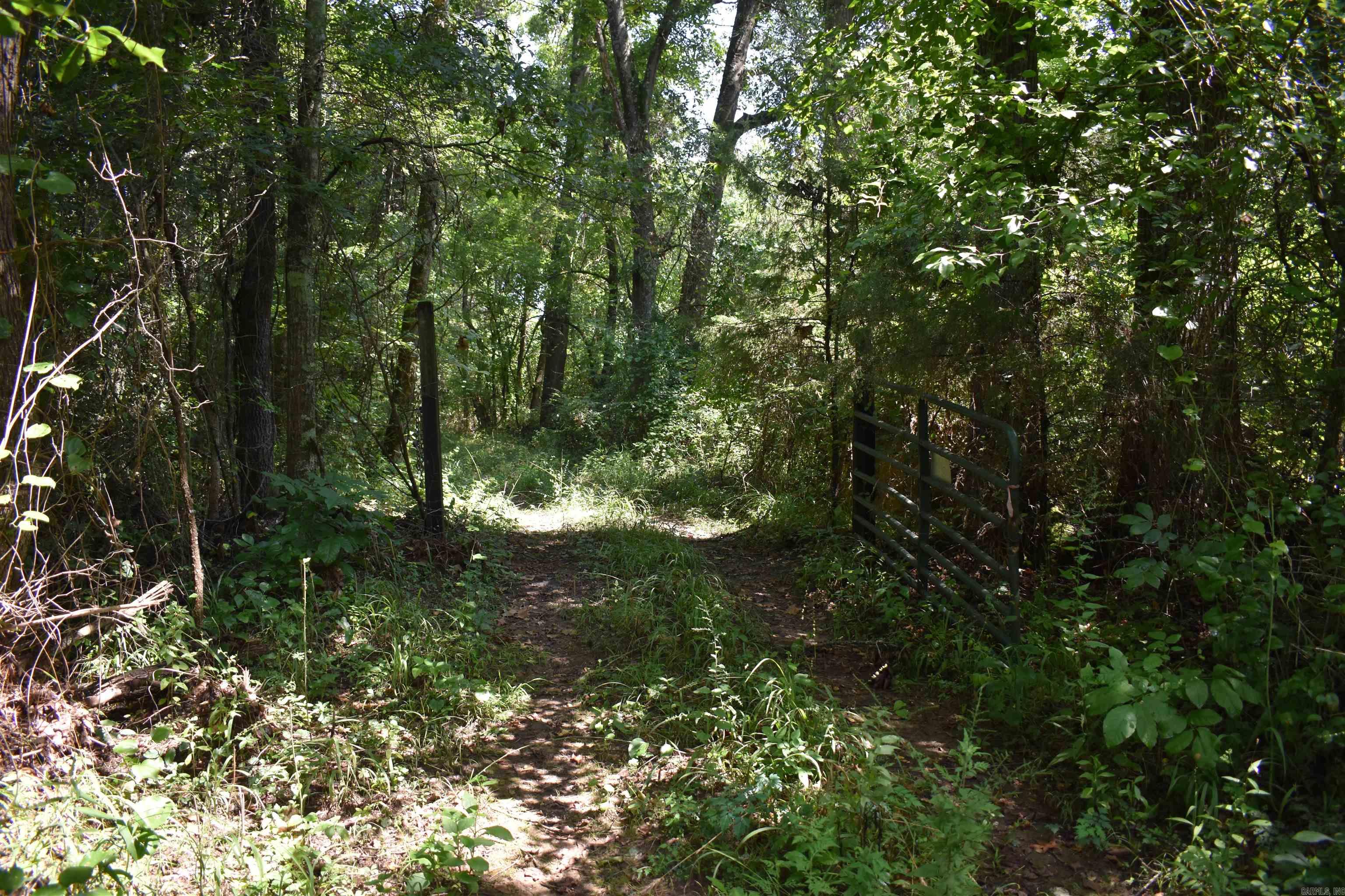 Metes & Bounds - Land