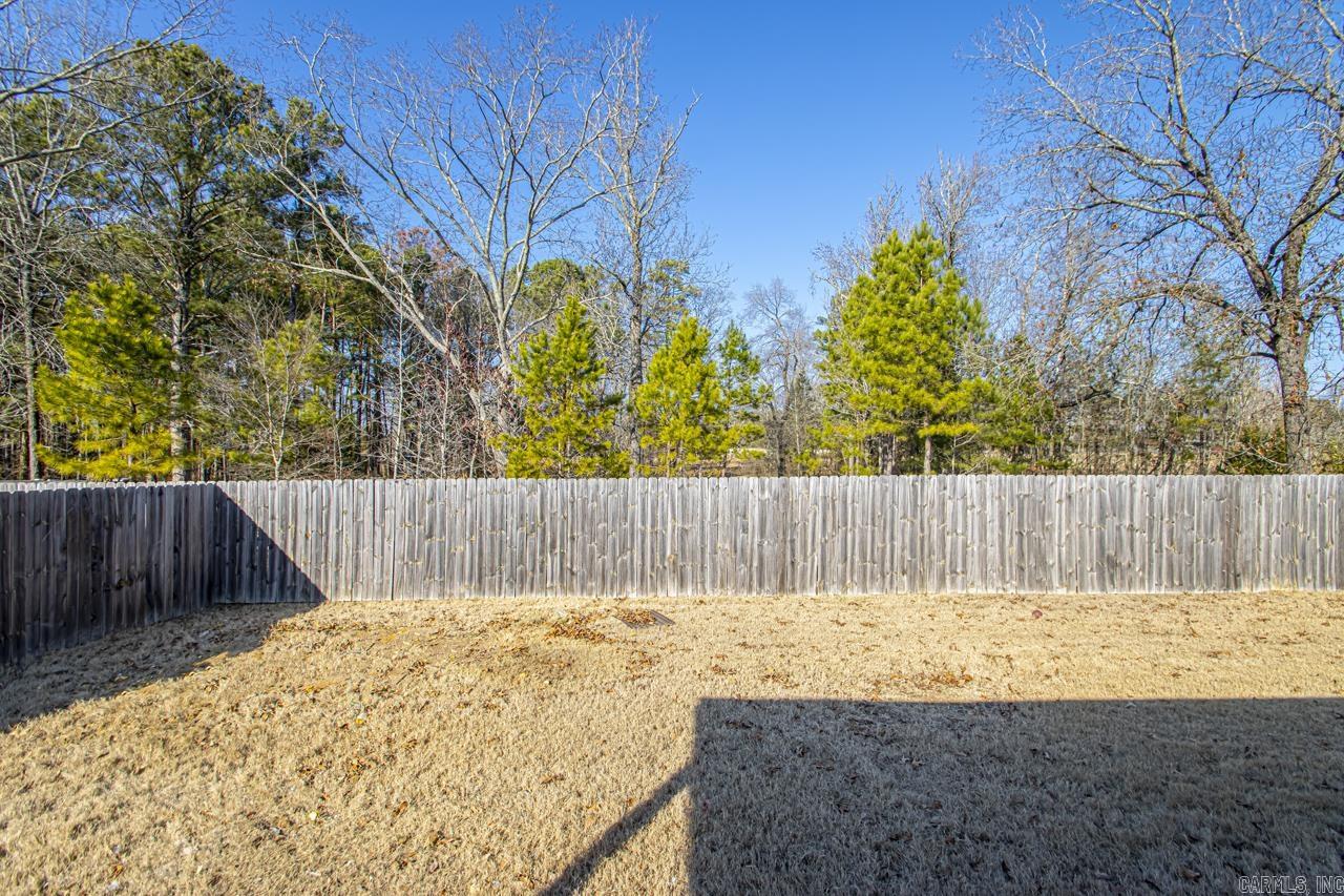 BENJAMIN GROVE - Residential