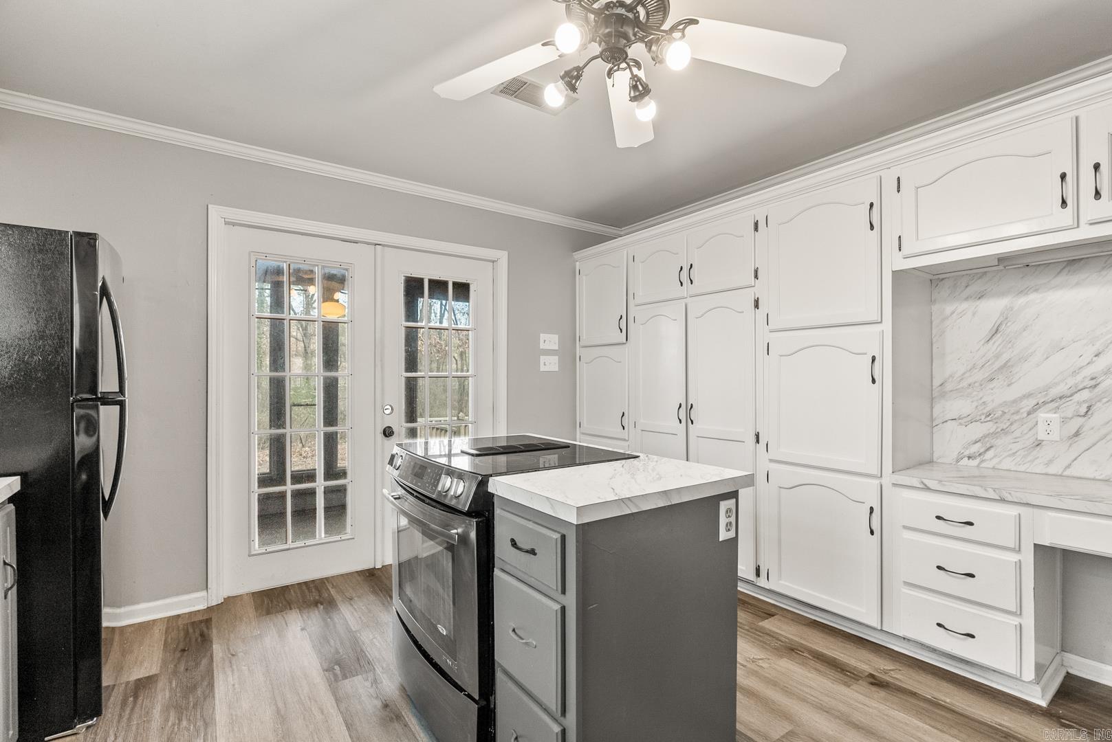 Riverland - Residential Lease