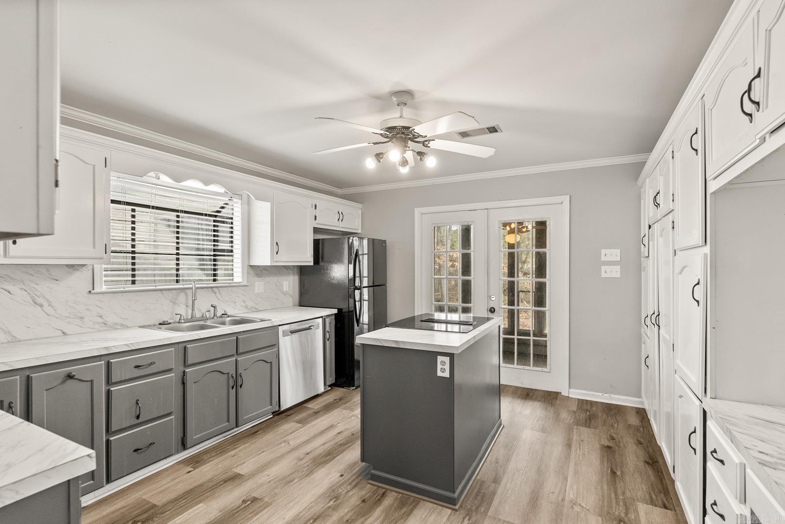 Riverland - Residential Lease