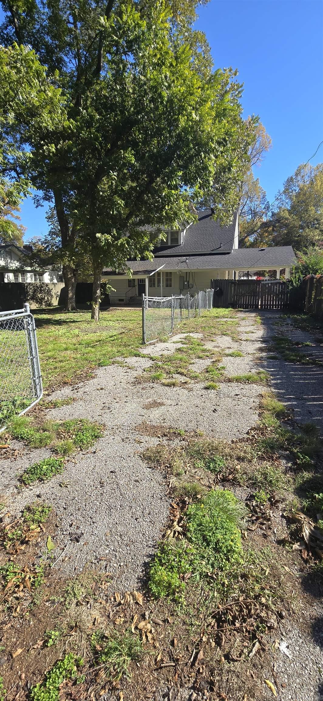 ELDRIDGE PLACE - Residential