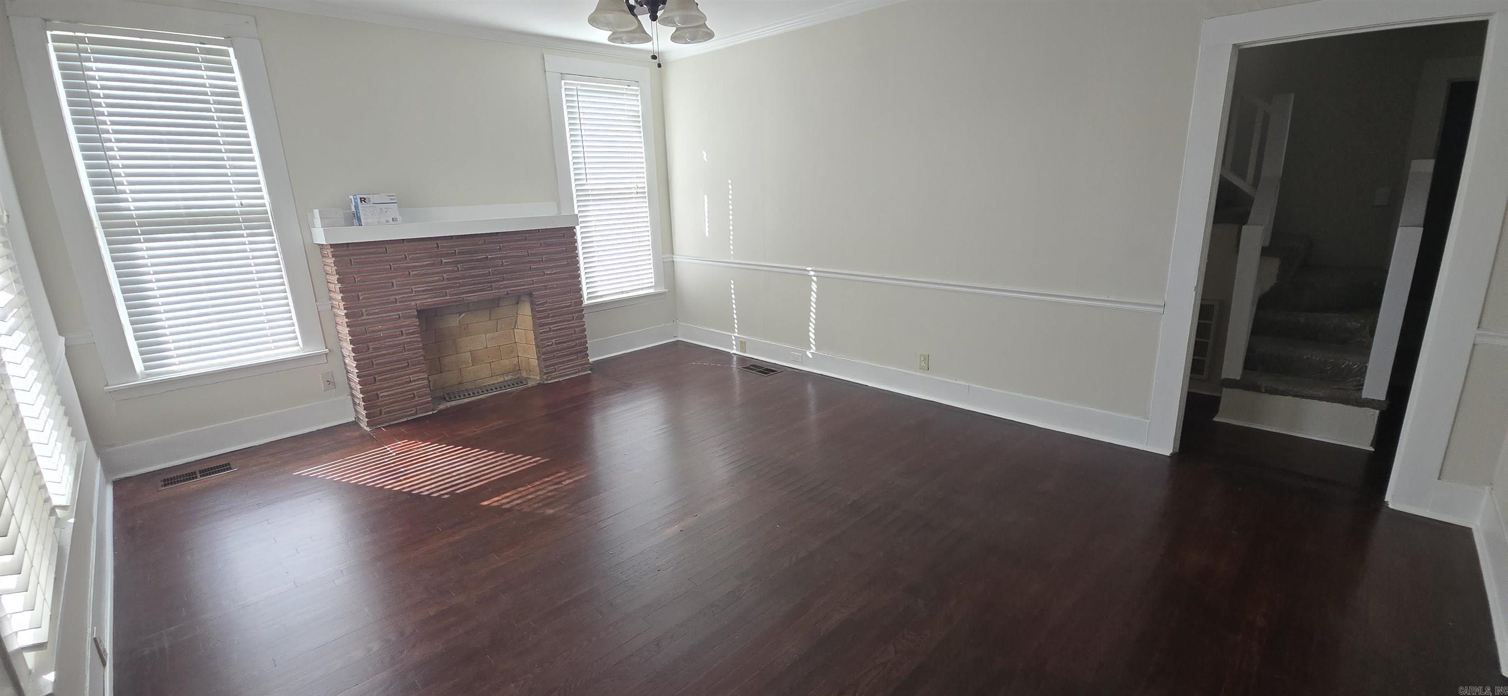 ELDRIDGE PLACE - Residential