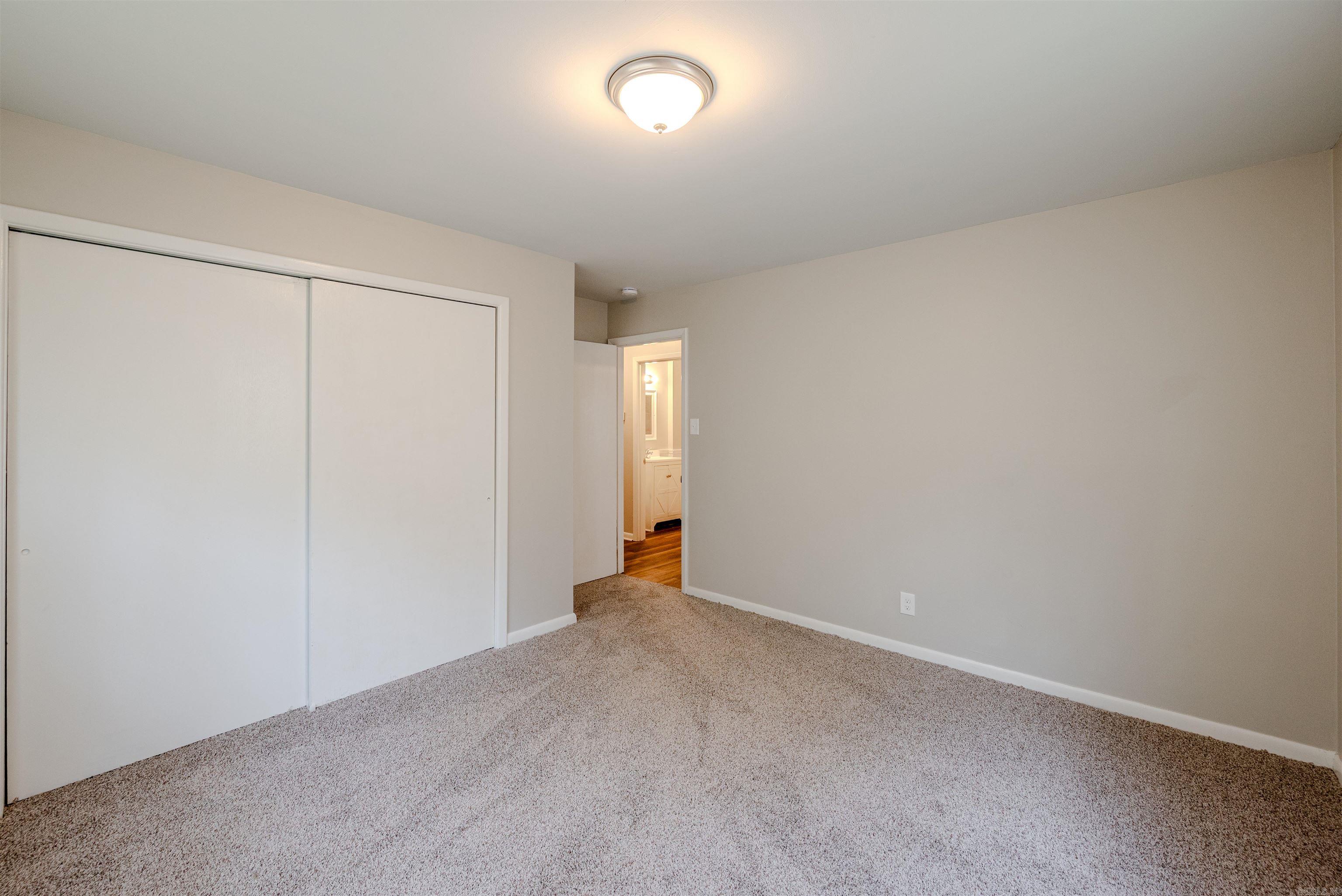 INDIAN HILLS - Residential