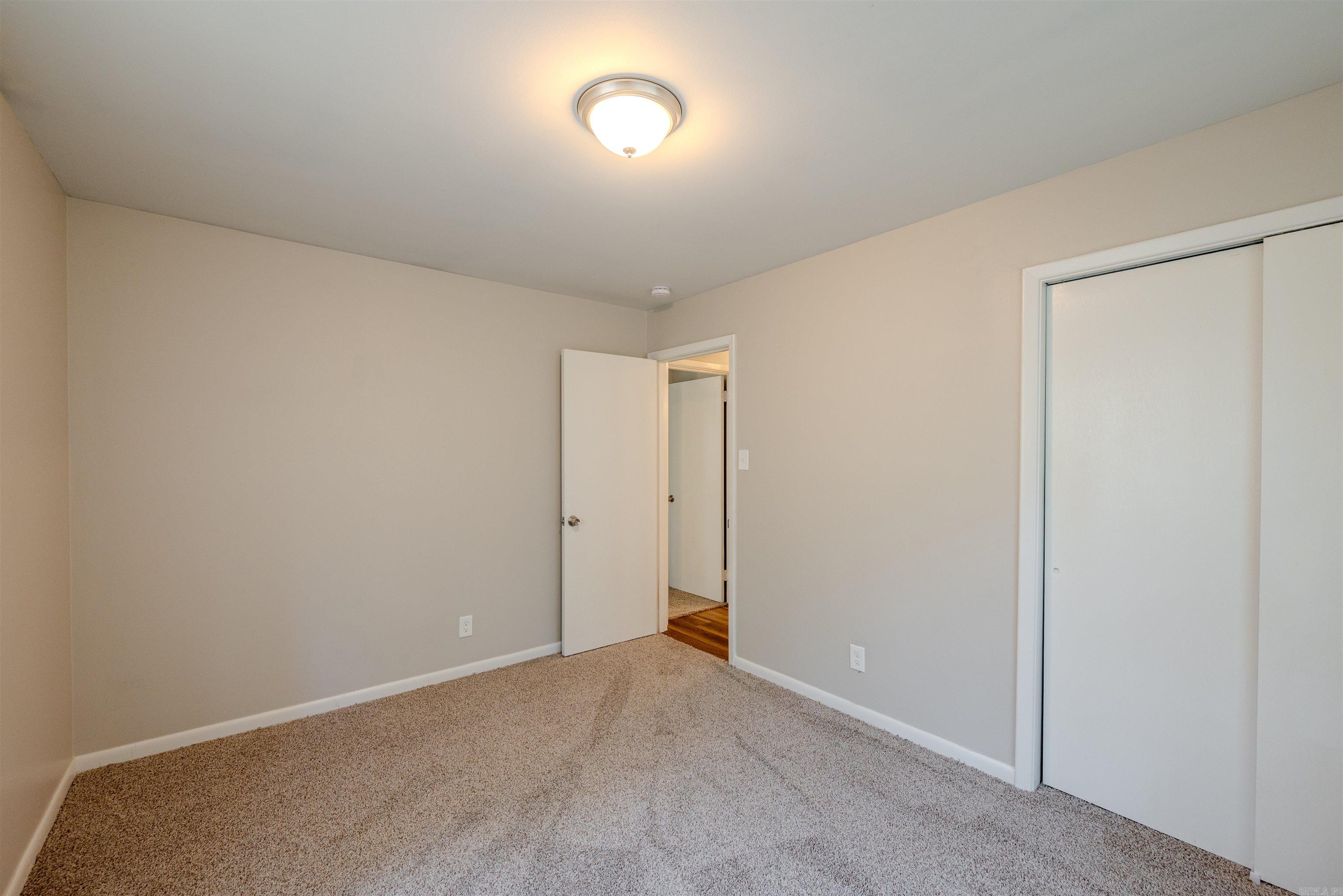 INDIAN HILLS - Residential