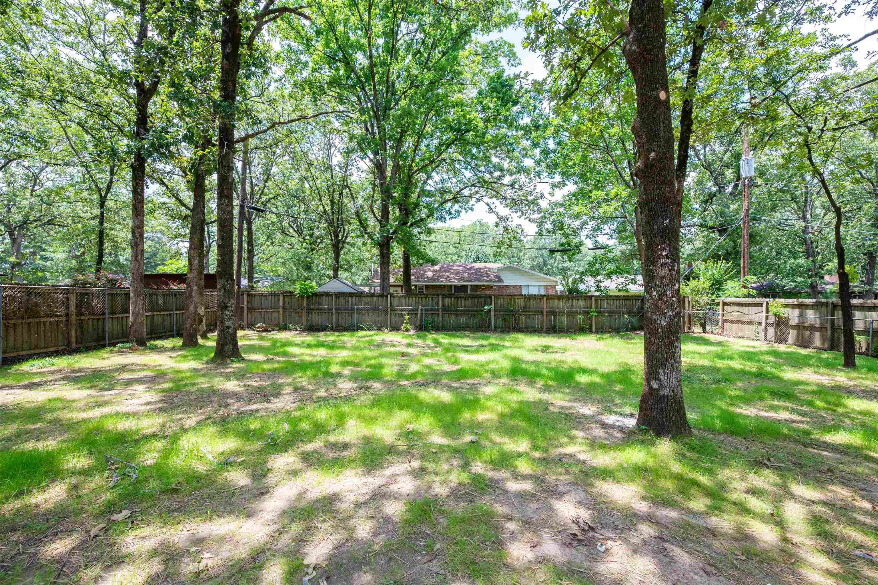 INDIAN HILLS - Residential