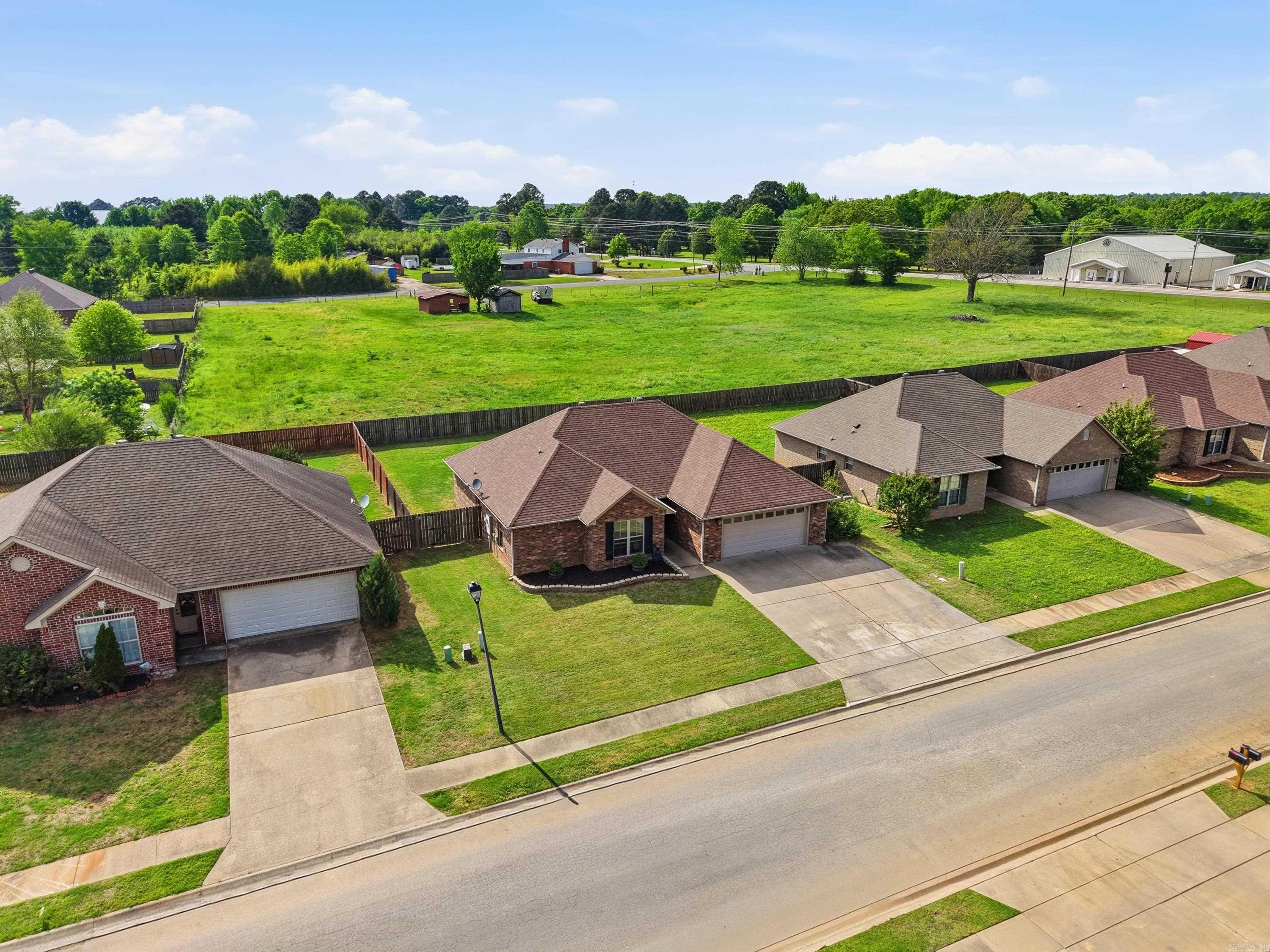 ALLI'S PLACE - Residential