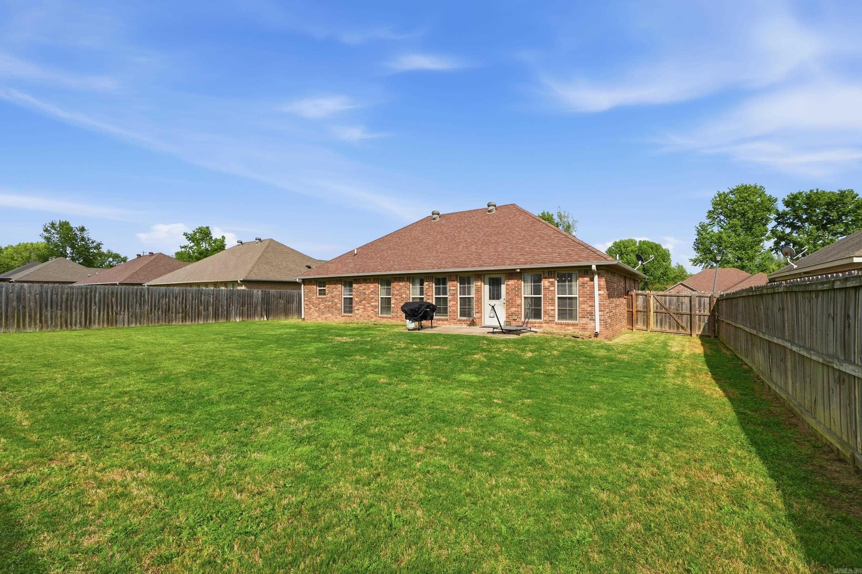 ALLI'S PLACE - Residential