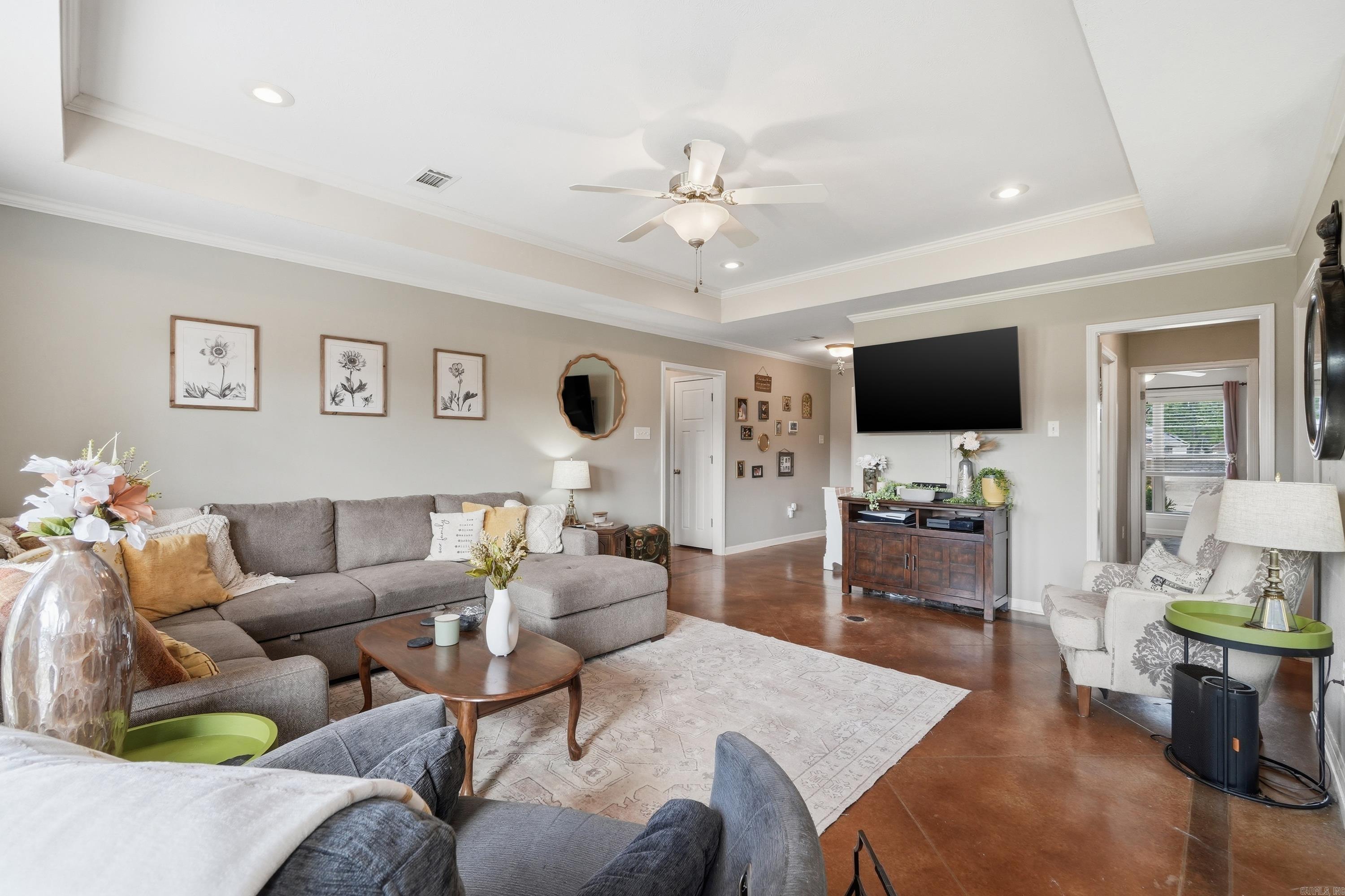 ALLI'S PLACE - Residential