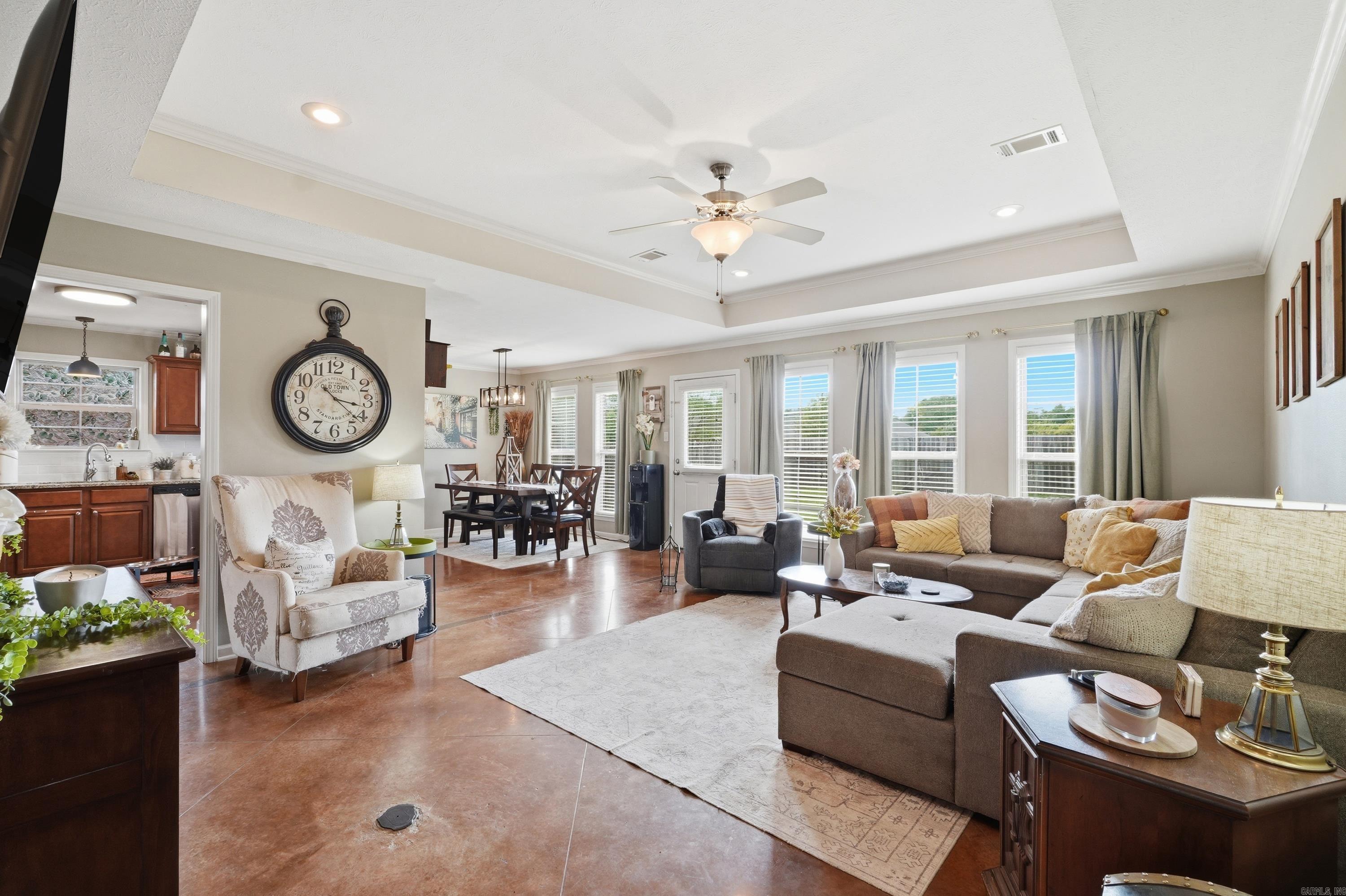 ALLI'S PLACE - Residential