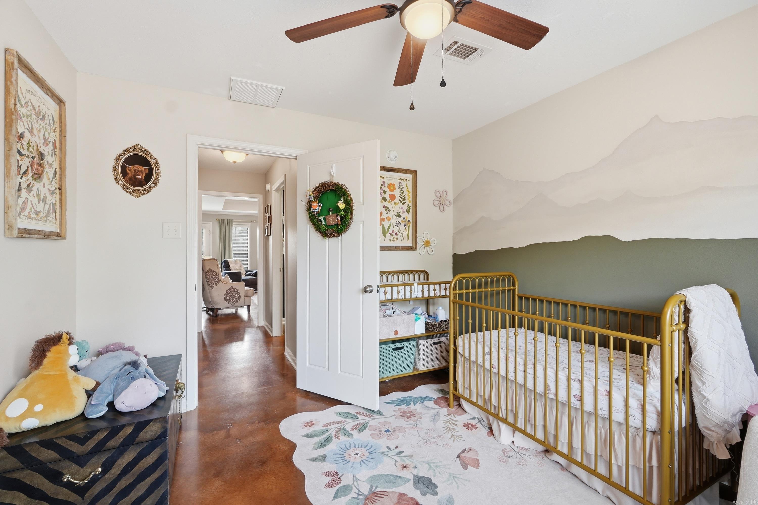 ALLI'S PLACE - Residential