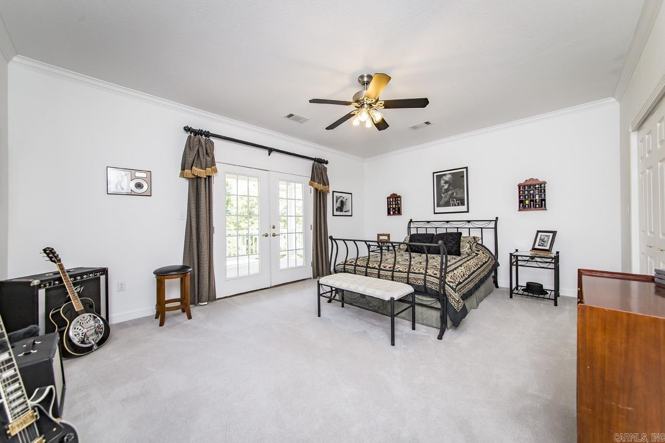 HICKORY HILLS ESTATES - Residential