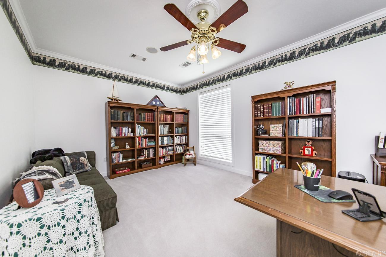 HICKORY HILLS ESTATES - Residential