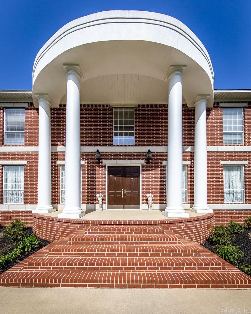 HICKORY HILLS ESTATES - Residential
