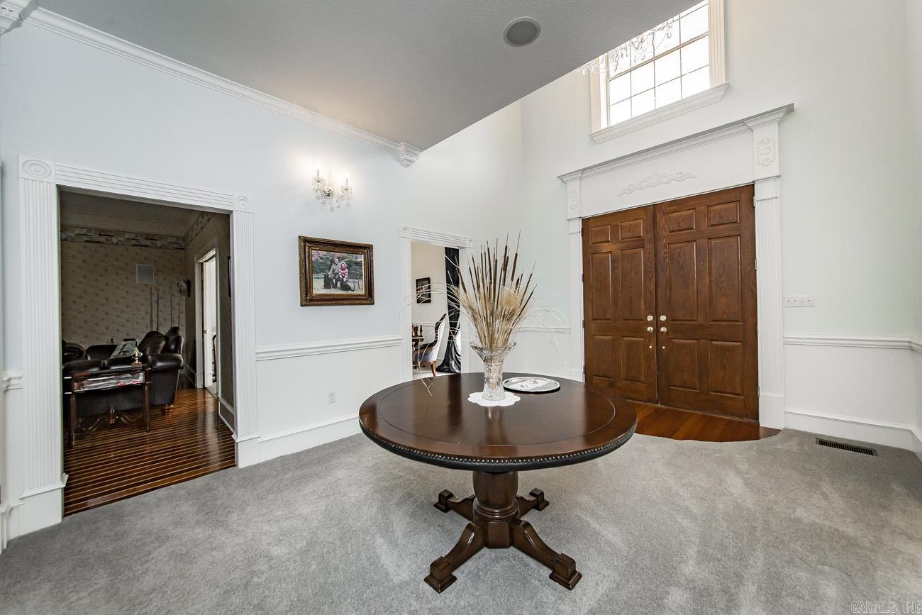 HICKORY HILLS ESTATES - Residential