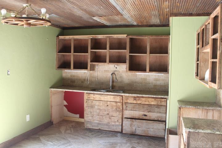 Mahles 2nd - Residential