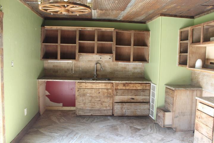 Mahles 2nd - Residential