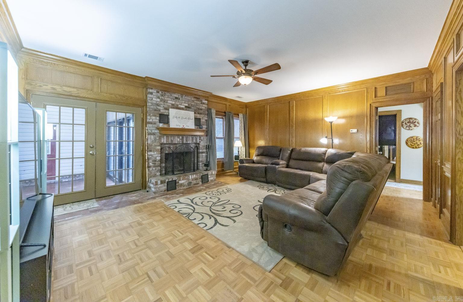 Maple Creek-Orchard Lake - Residential