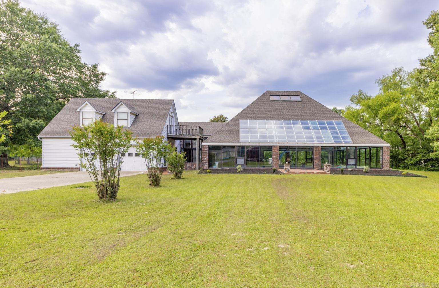 Maple Creek-Orchard Lake - Residential