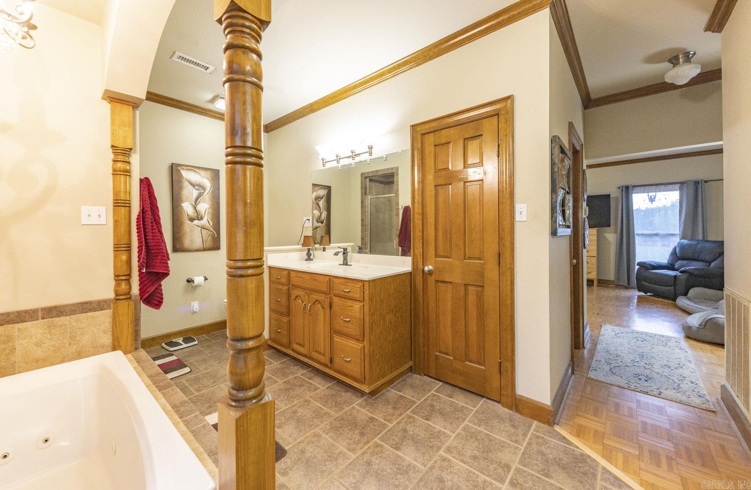 Maple Creek-Orchard Lake - Residential