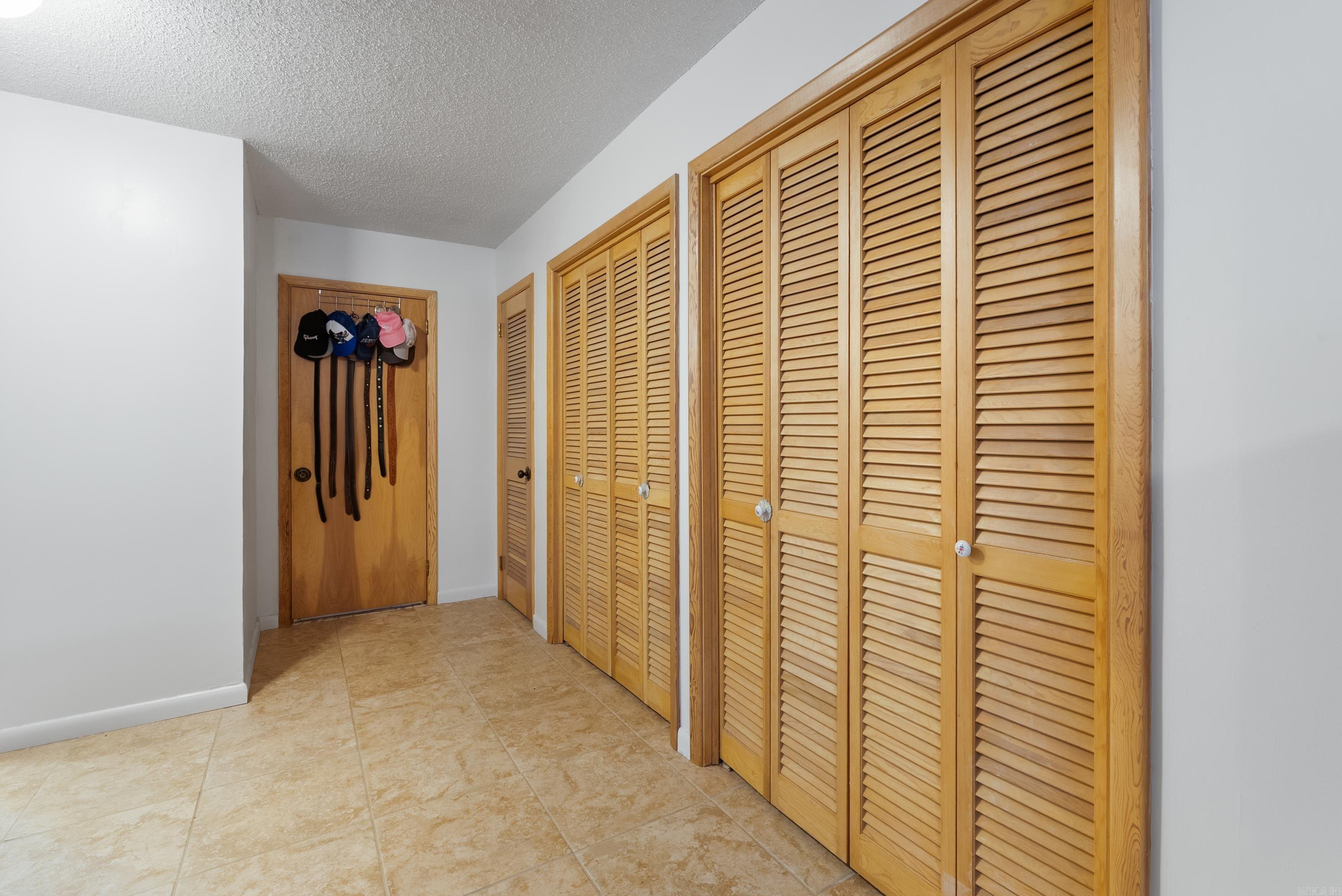 PINE TREE ACRES - Residential