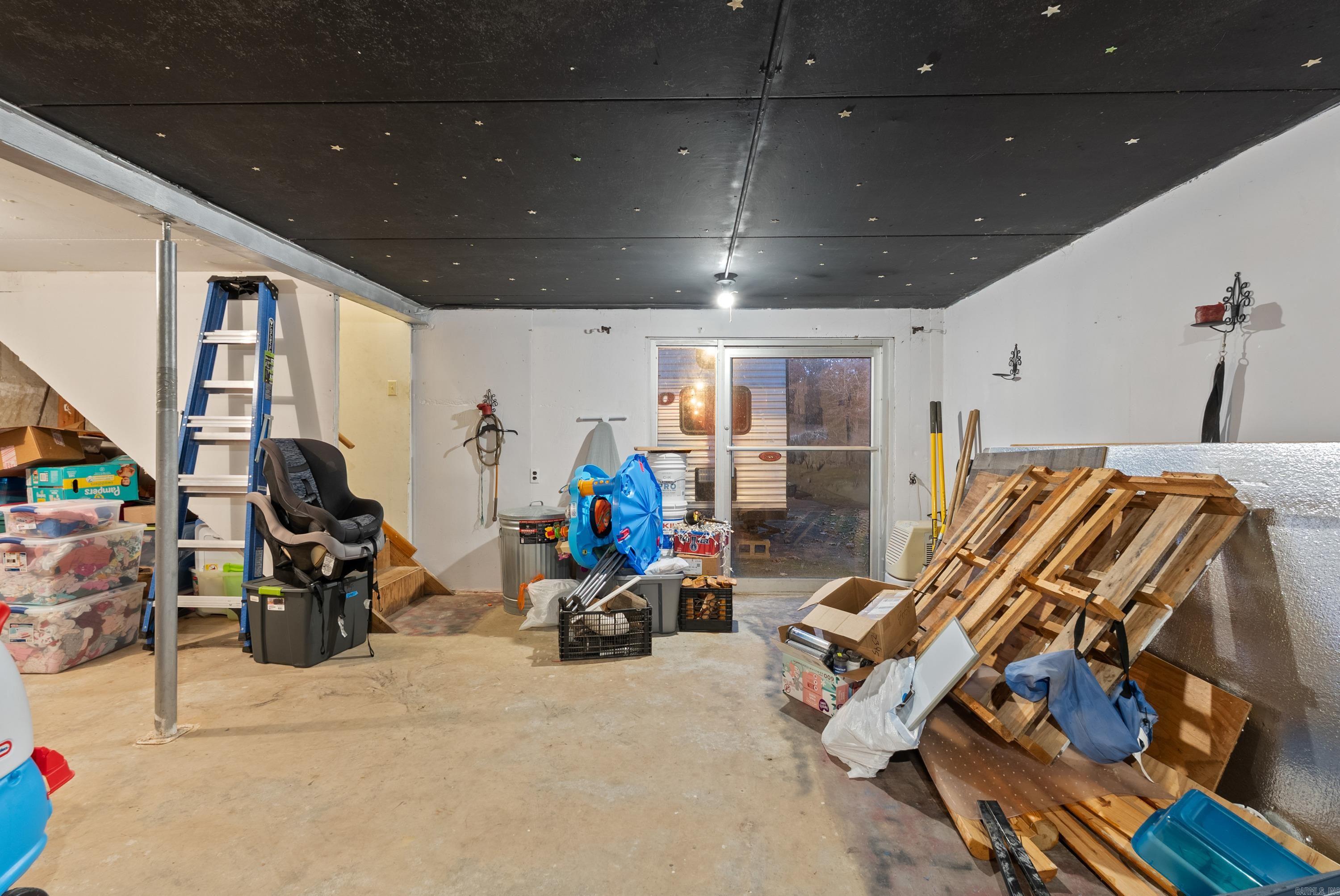 PINE TREE ACRES - Residential