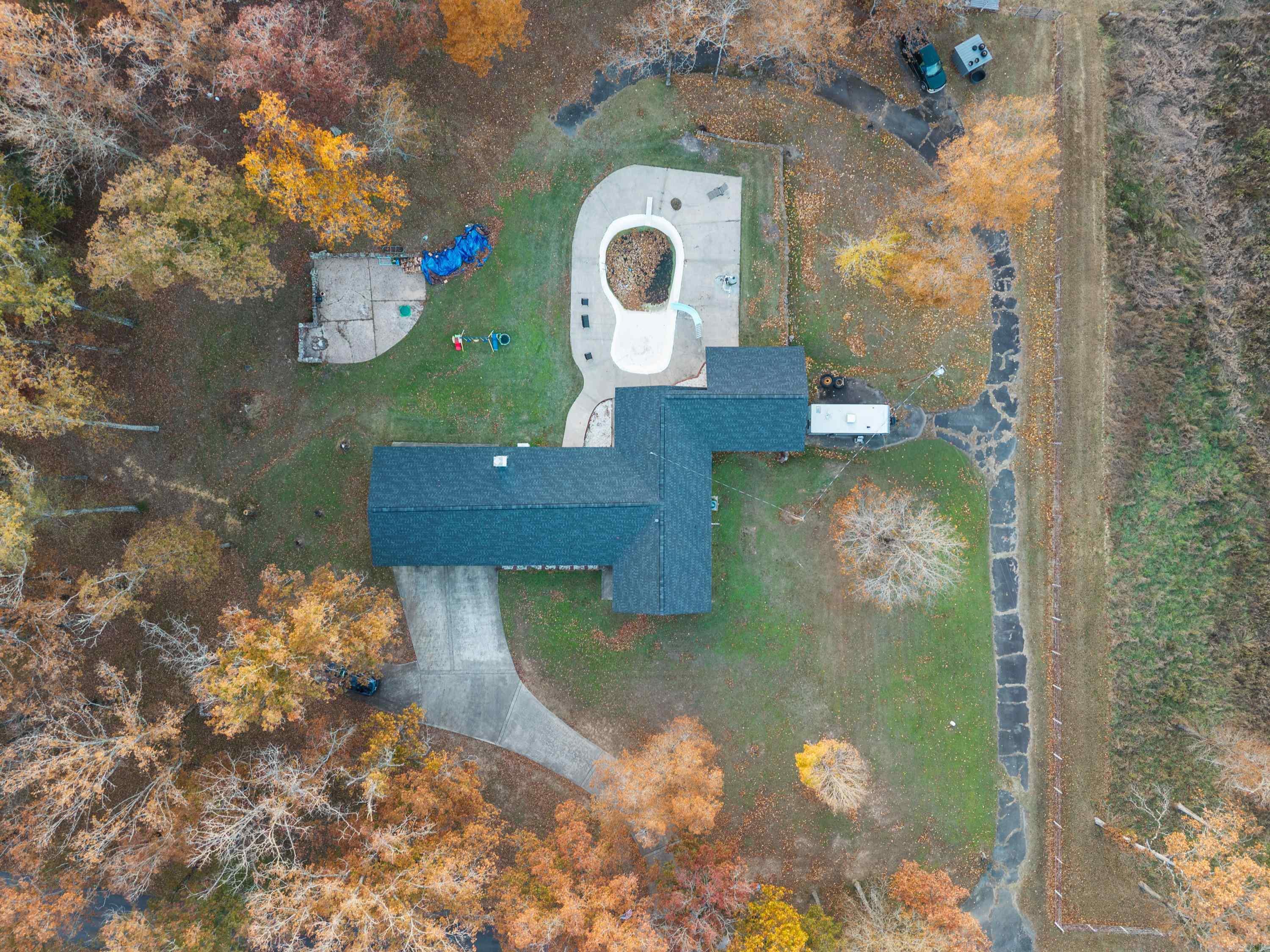 PINE TREE ACRES - Residential