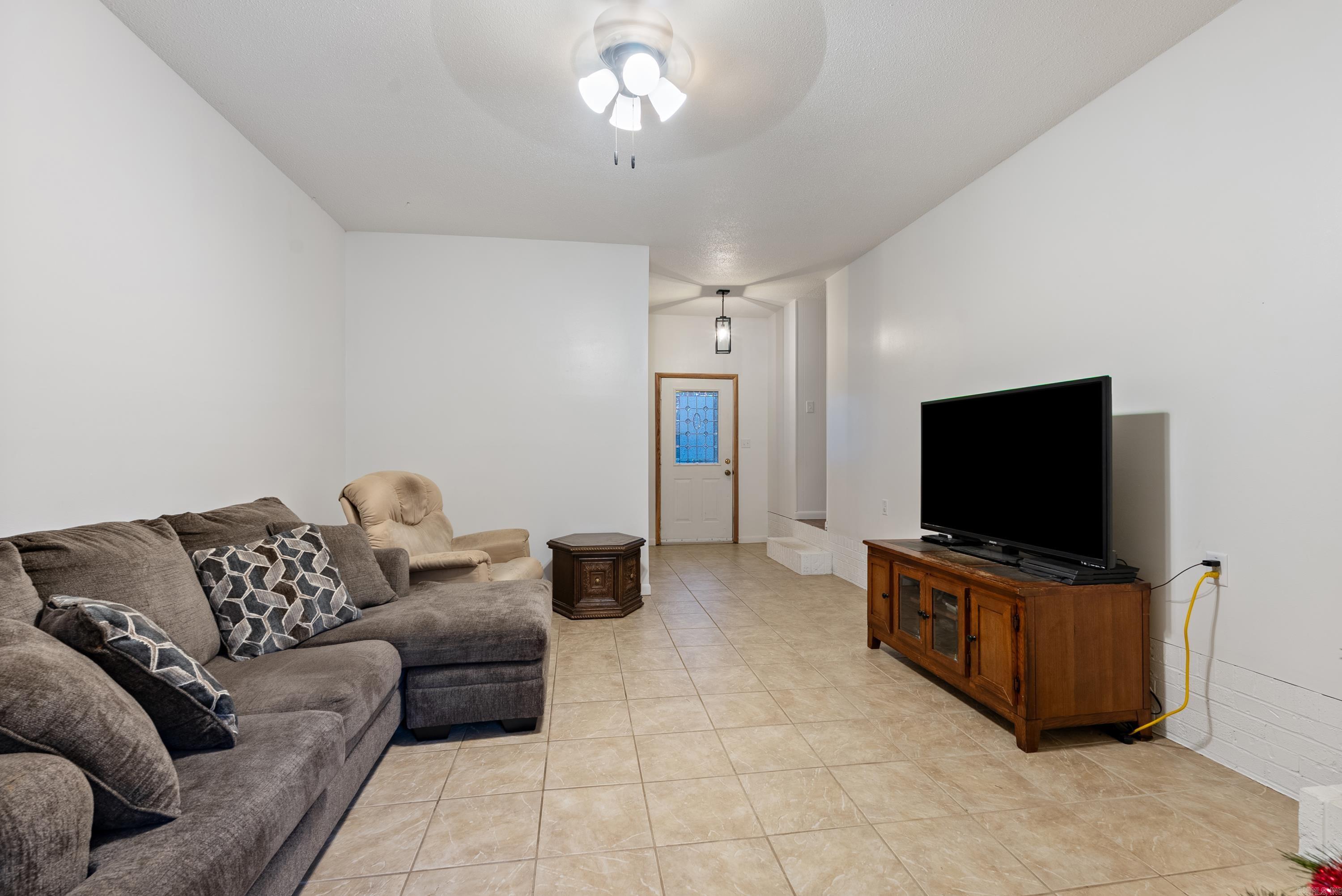 PINE TREE ACRES - Residential