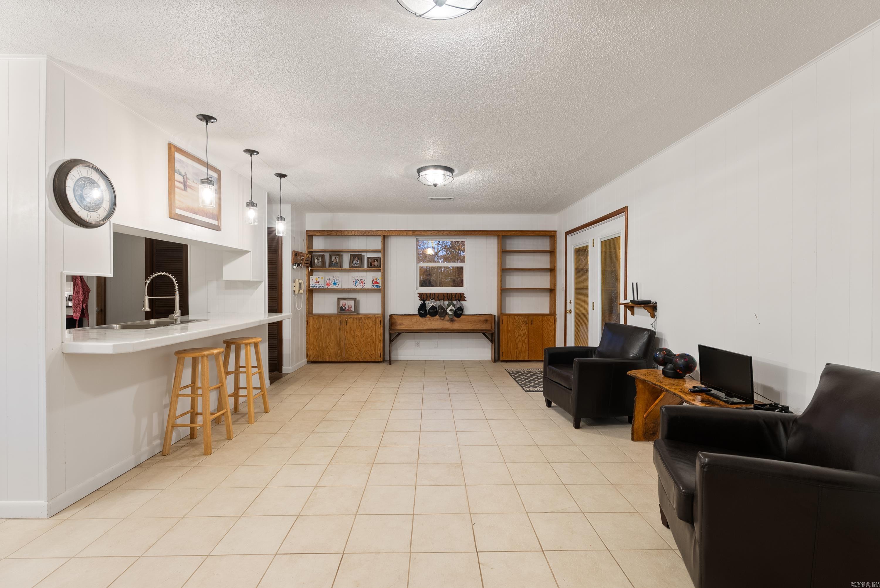 PINE TREE ACRES - Residential