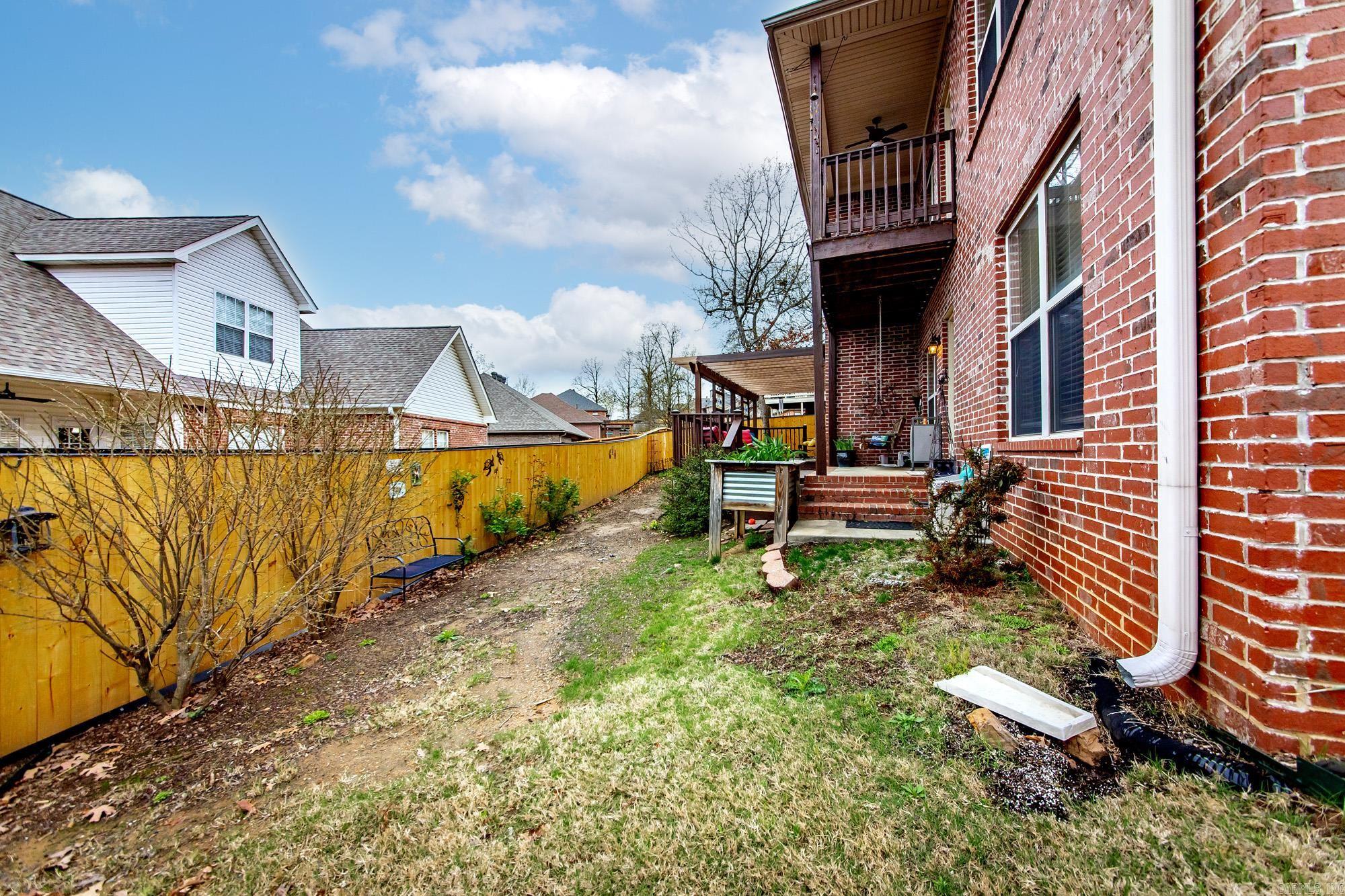 MAUMELLE VALLEY ESTATES - Residential