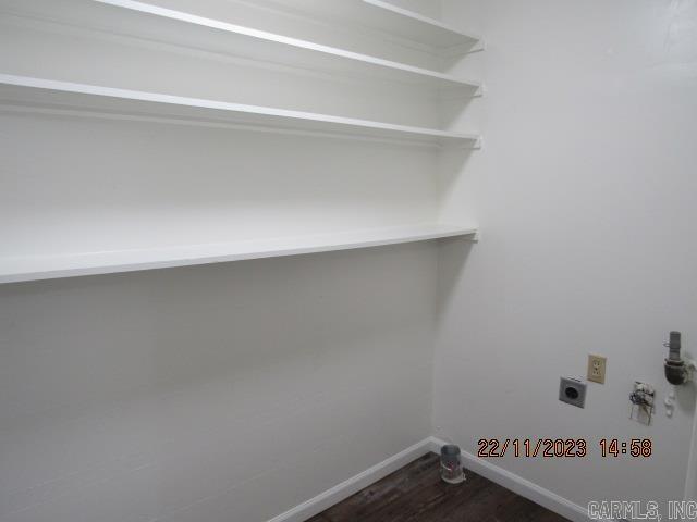 Robinsons Plan - Residential Lease