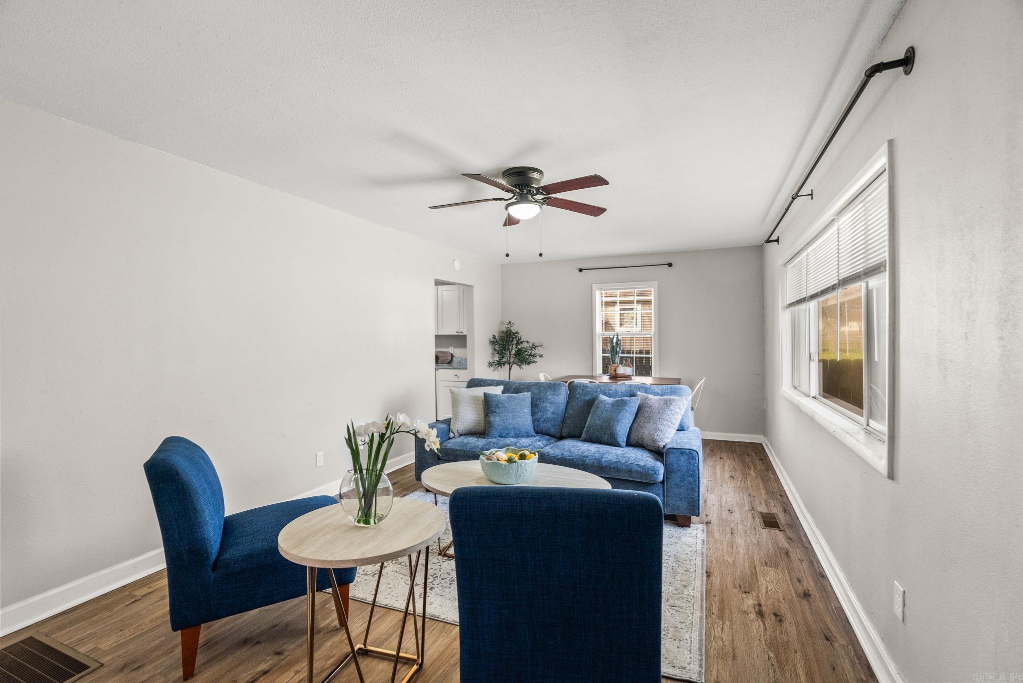 ORIGINAL TOWN-BRYANT - Residential