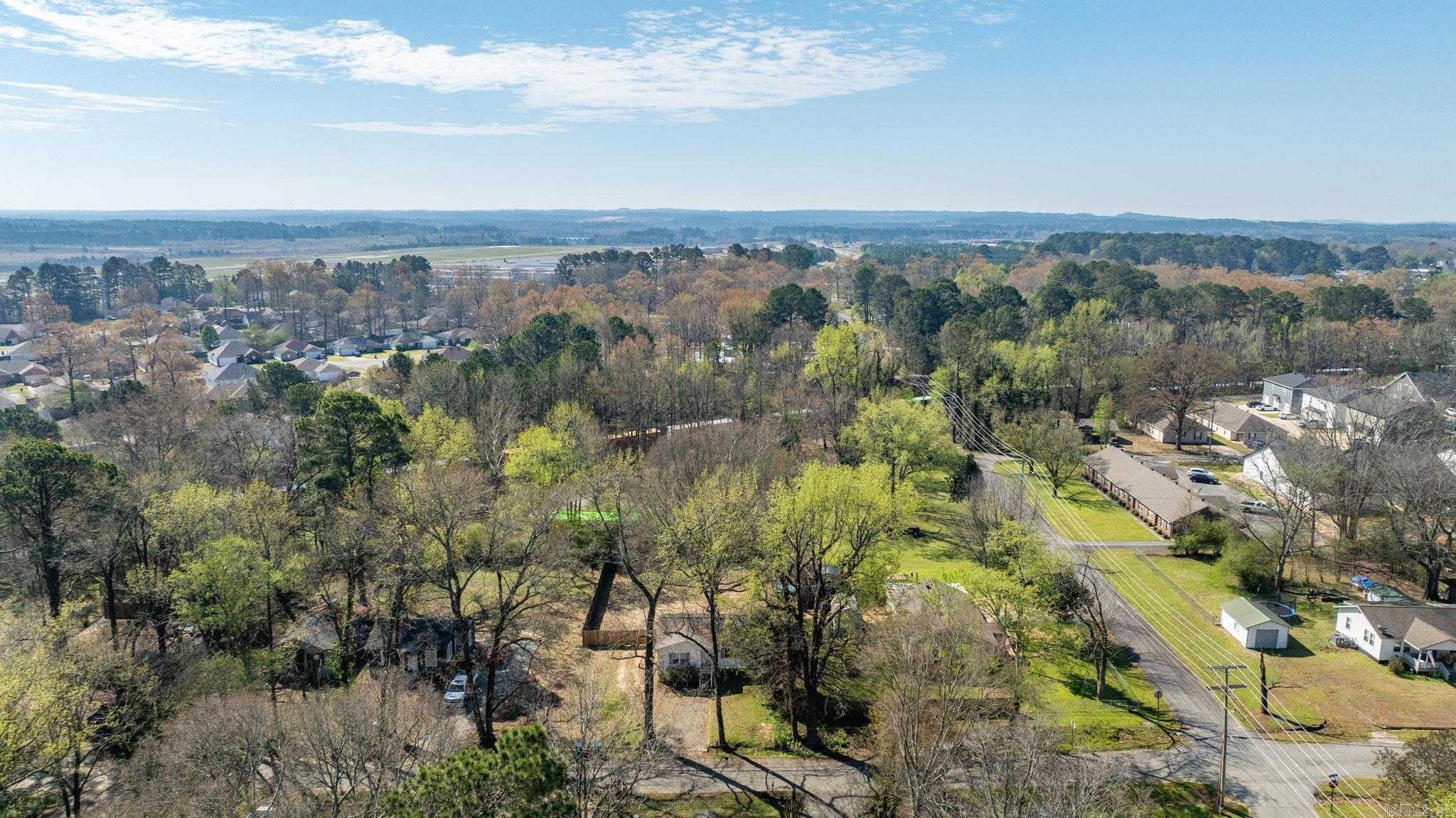 ORIGINAL TOWN-BRYANT - Residential