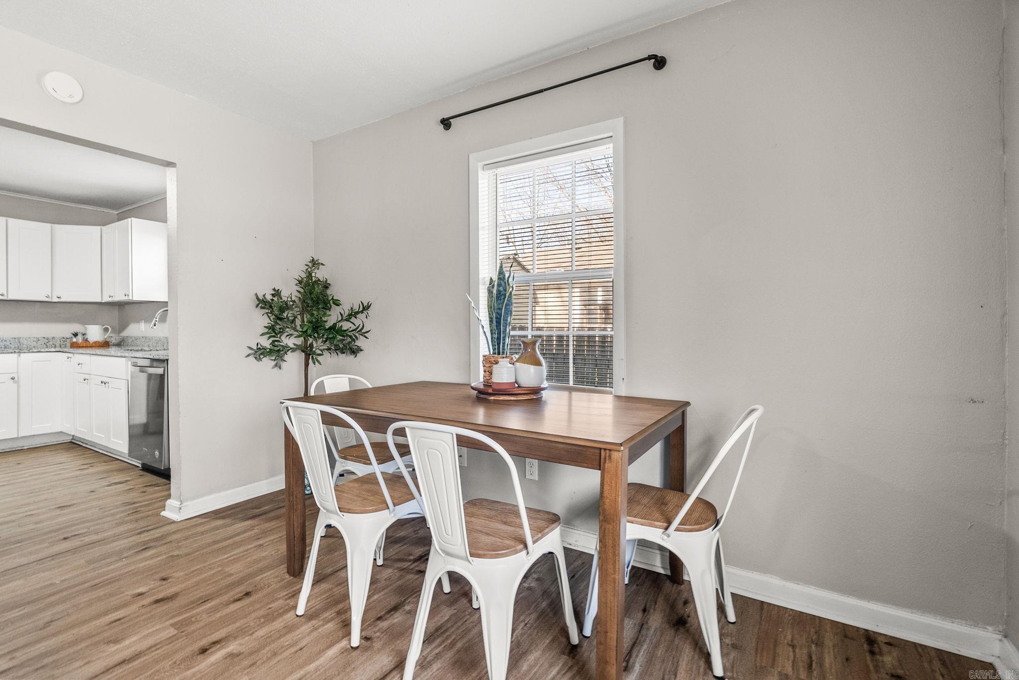 ORIGINAL TOWN-BRYANT - Residential